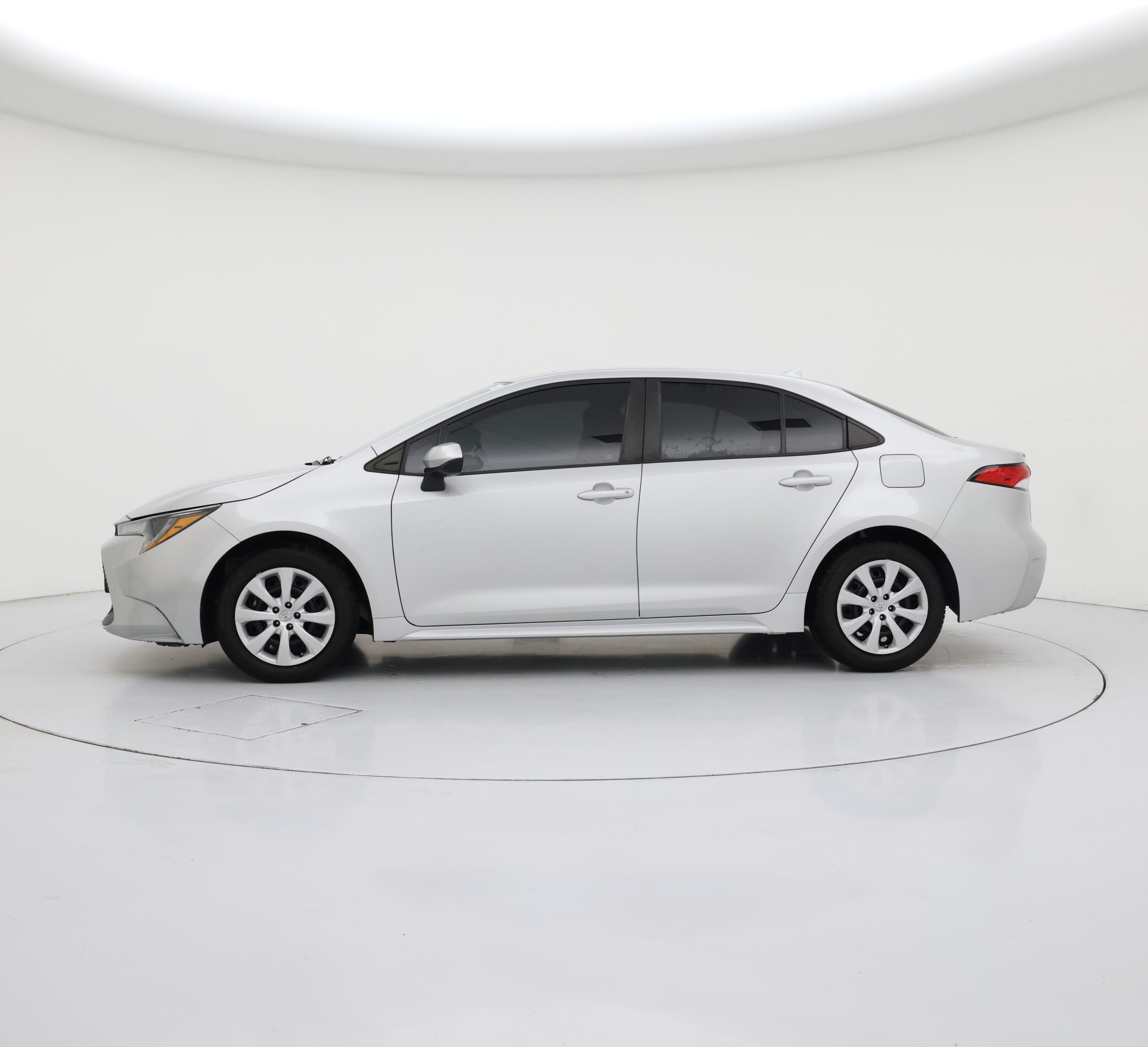 Thumbnail: 2021 Toyota Corolla - 3