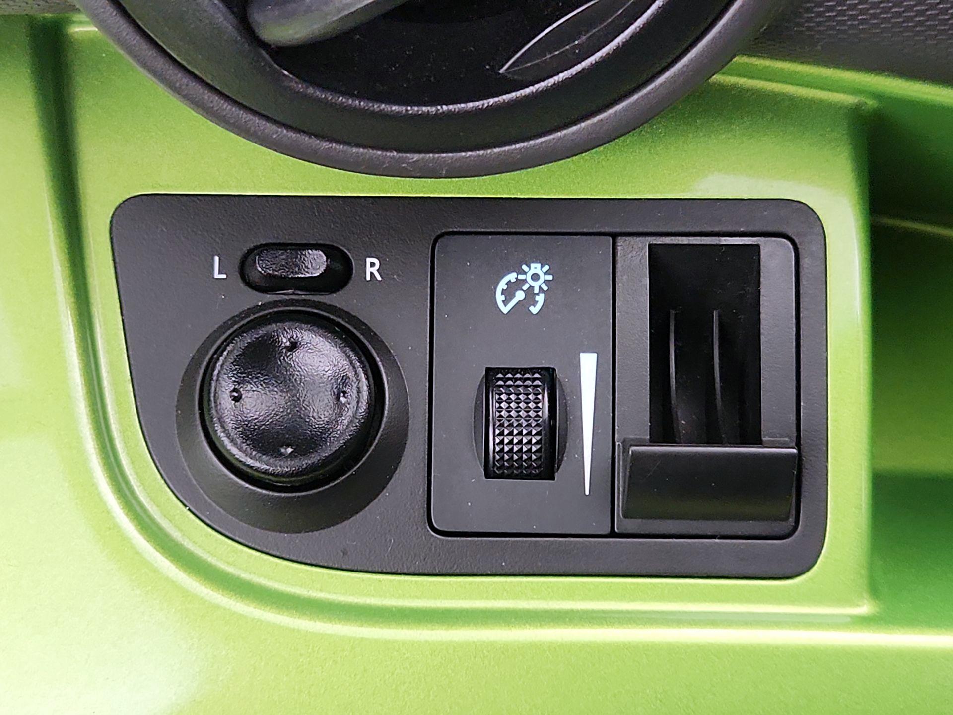 Thumbnail: 2014 Chevrolet Spark - 13