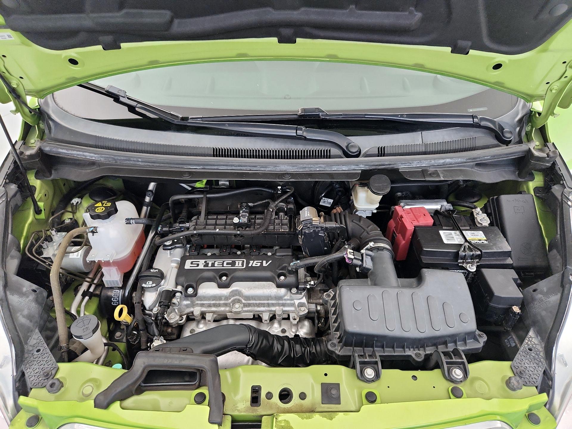 Thumbnail: 2014 Chevrolet Spark - 20
