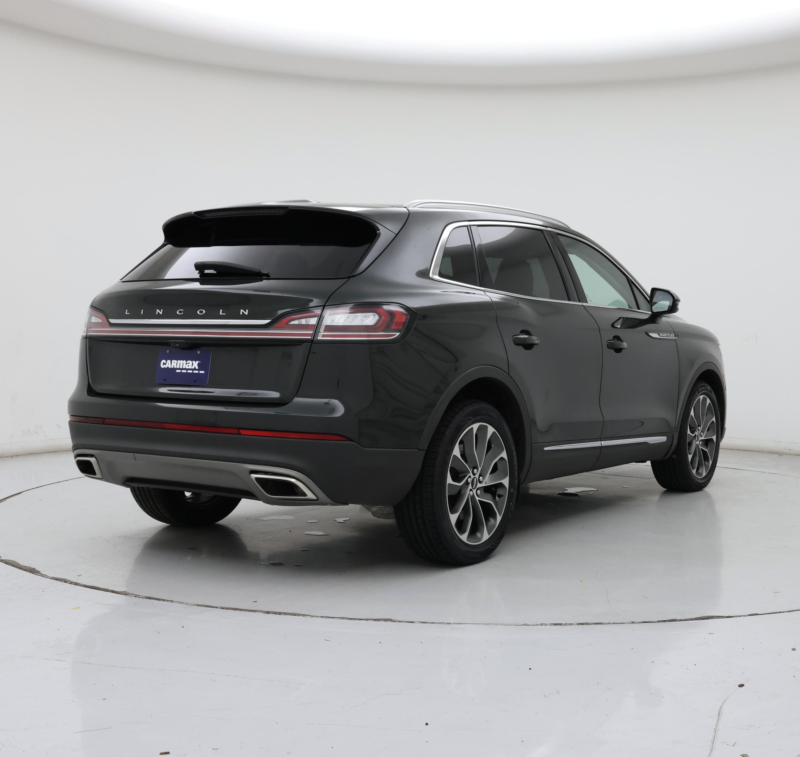 Thumbnail: 2022 Lincoln Nautilus - 8