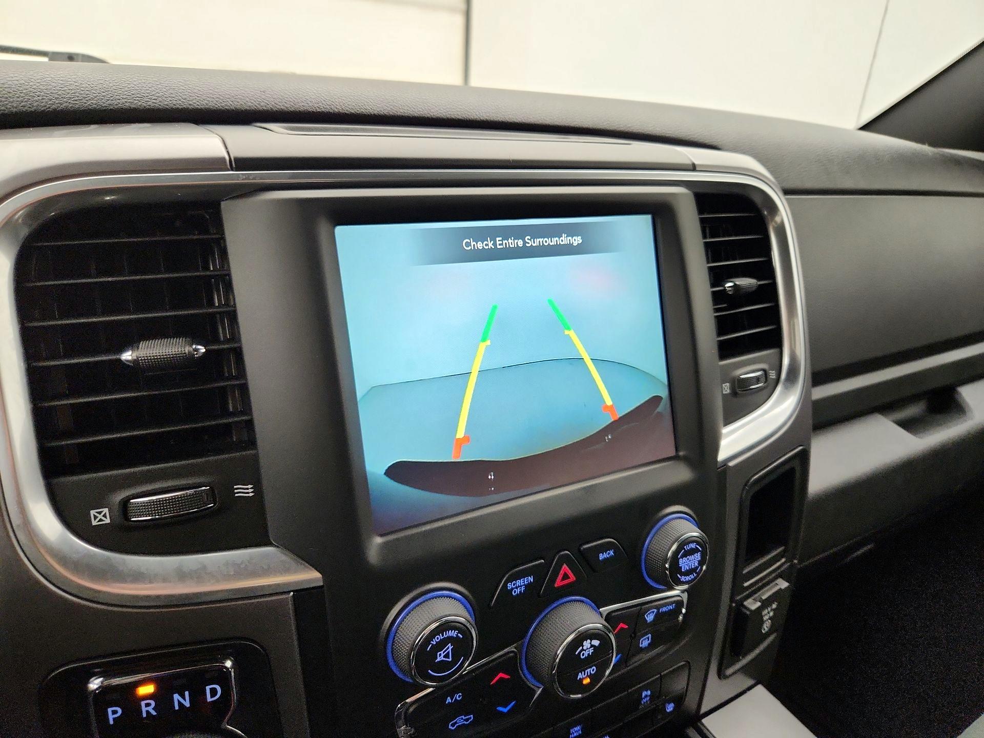 Thumbnail: 2021 RAM 1500 Classic - 15