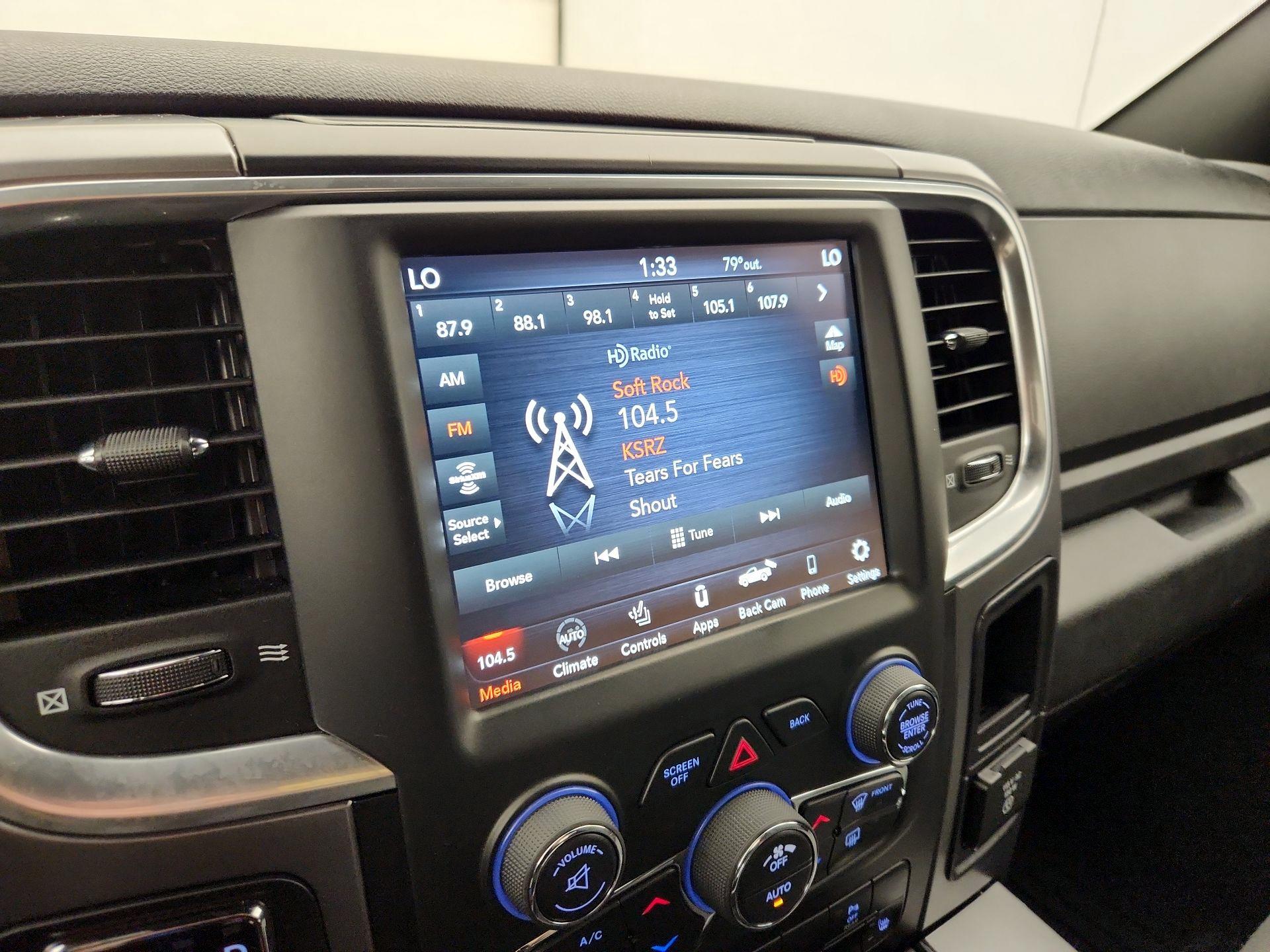 Thumbnail: 2021 RAM 1500 Classic - 16