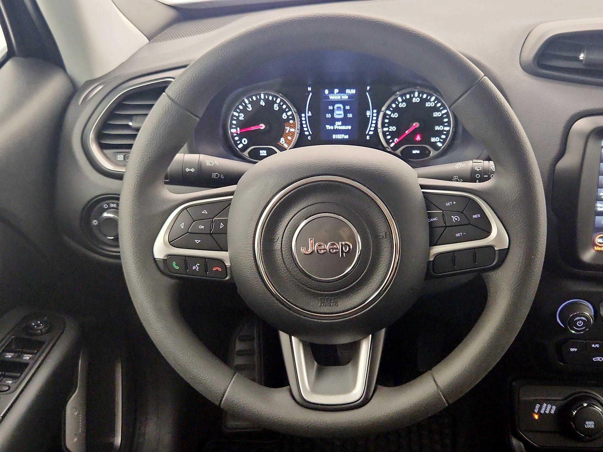 Thumbnail: 2023 Jeep Renegade - 10
