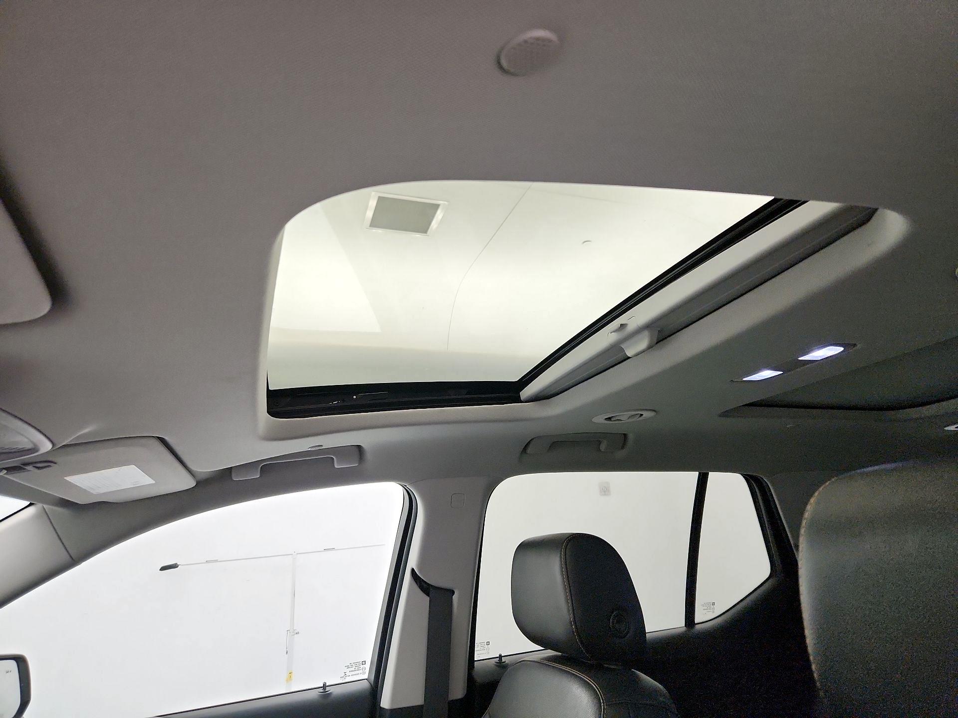 Thumbnail: 2019 Chevrolet Traverse - 20