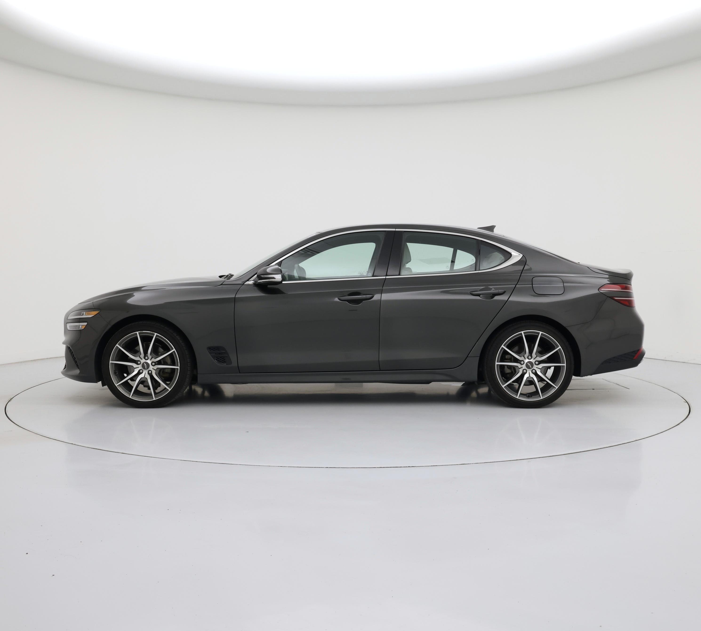 Thumbnail: 2023 Genesis G70 - 3