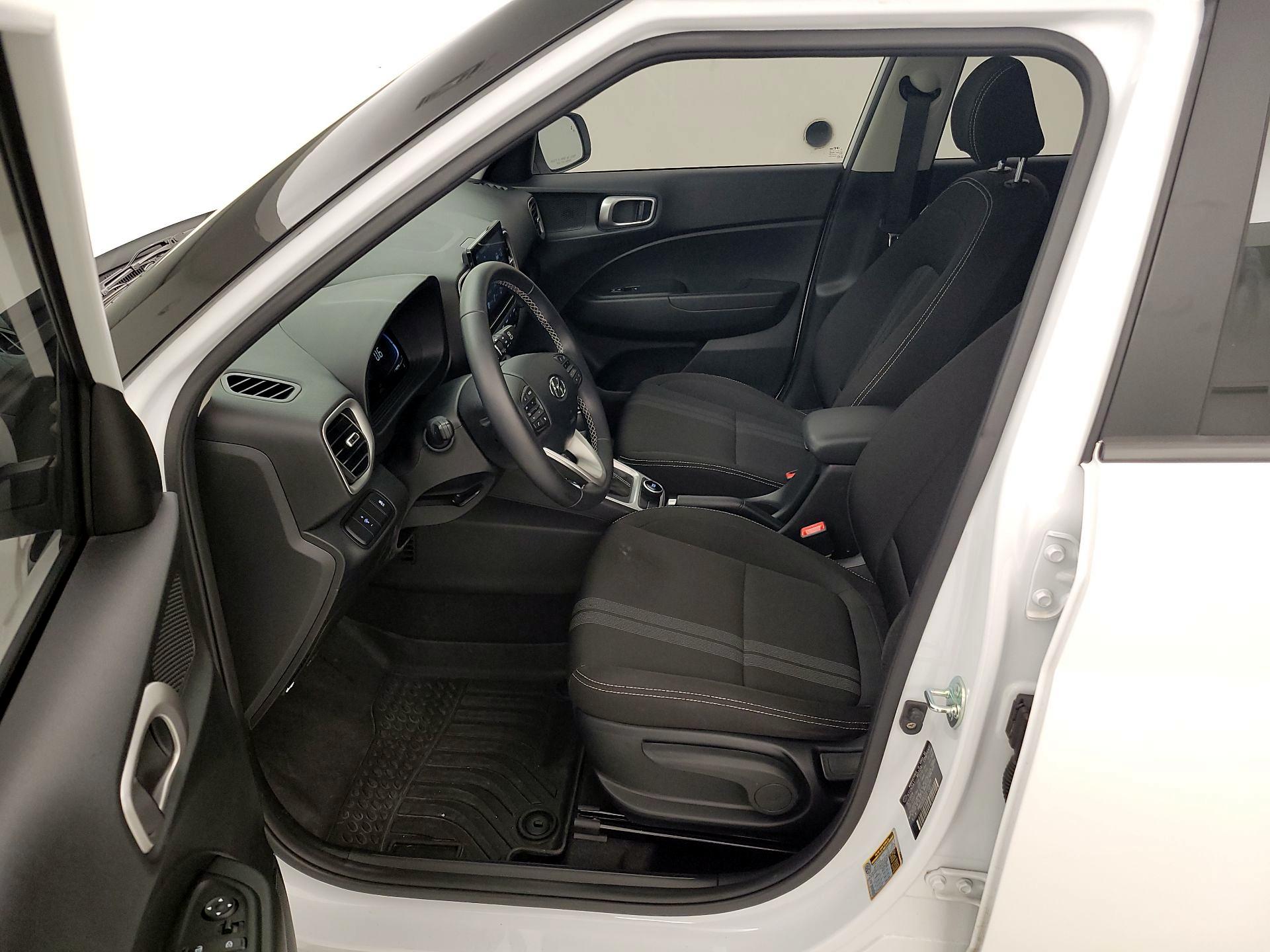 Thumbnail: 2025 Hyundai Venue - 11