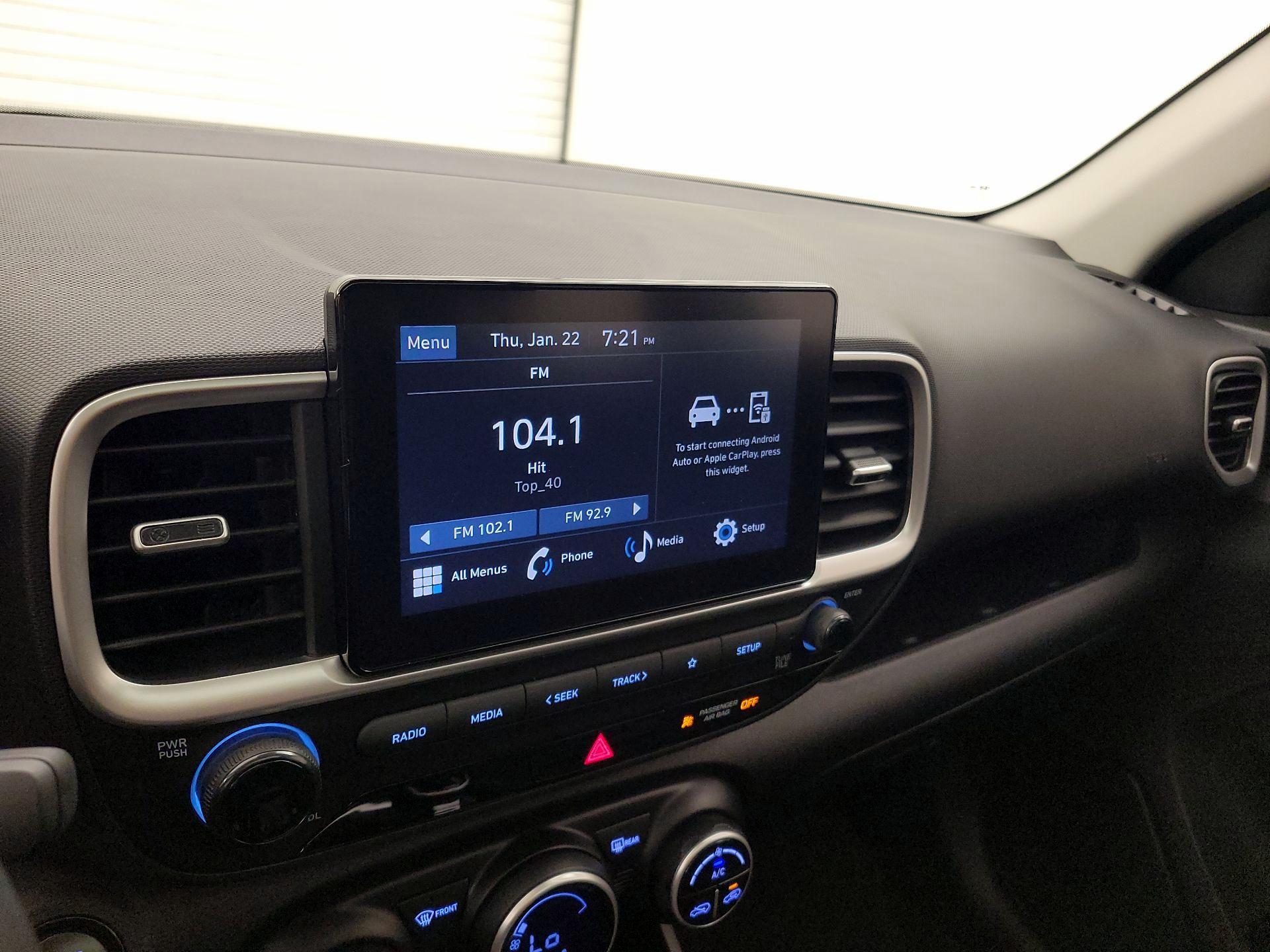 Thumbnail: 2025 Hyundai Venue - 15