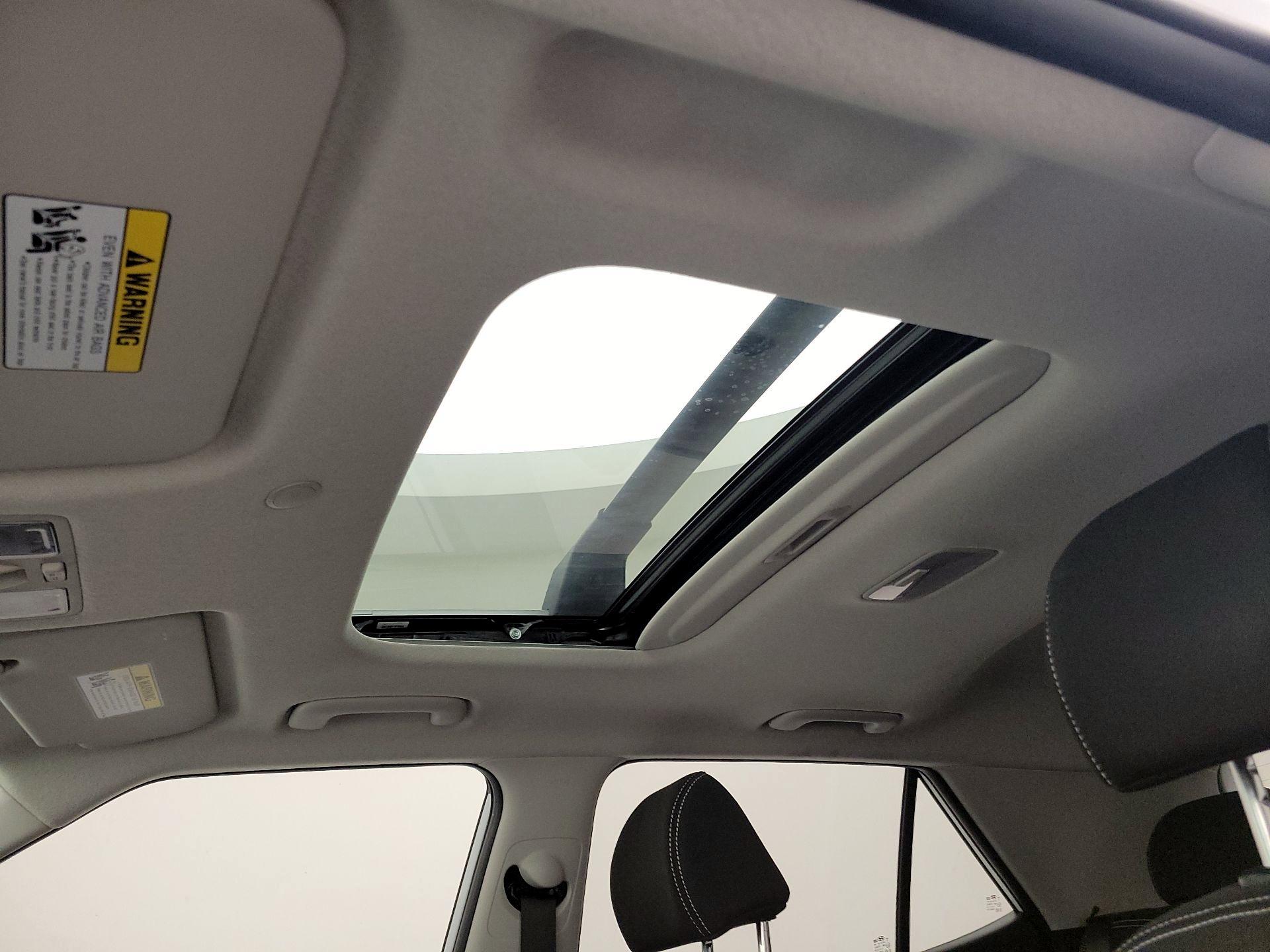 Thumbnail: 2025 Hyundai Venue - 19