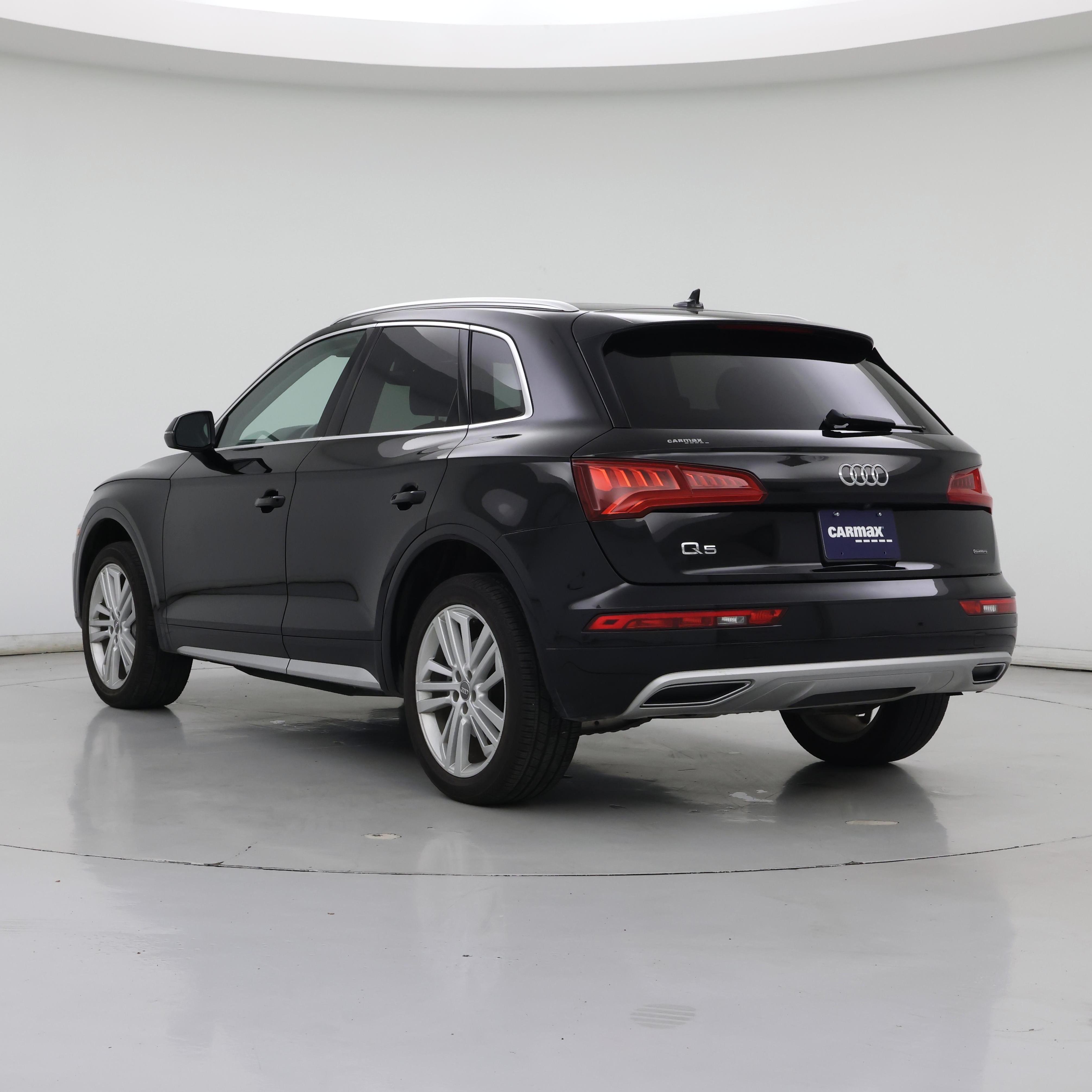 Thumbnail: 2020 Audi Q5 - 2