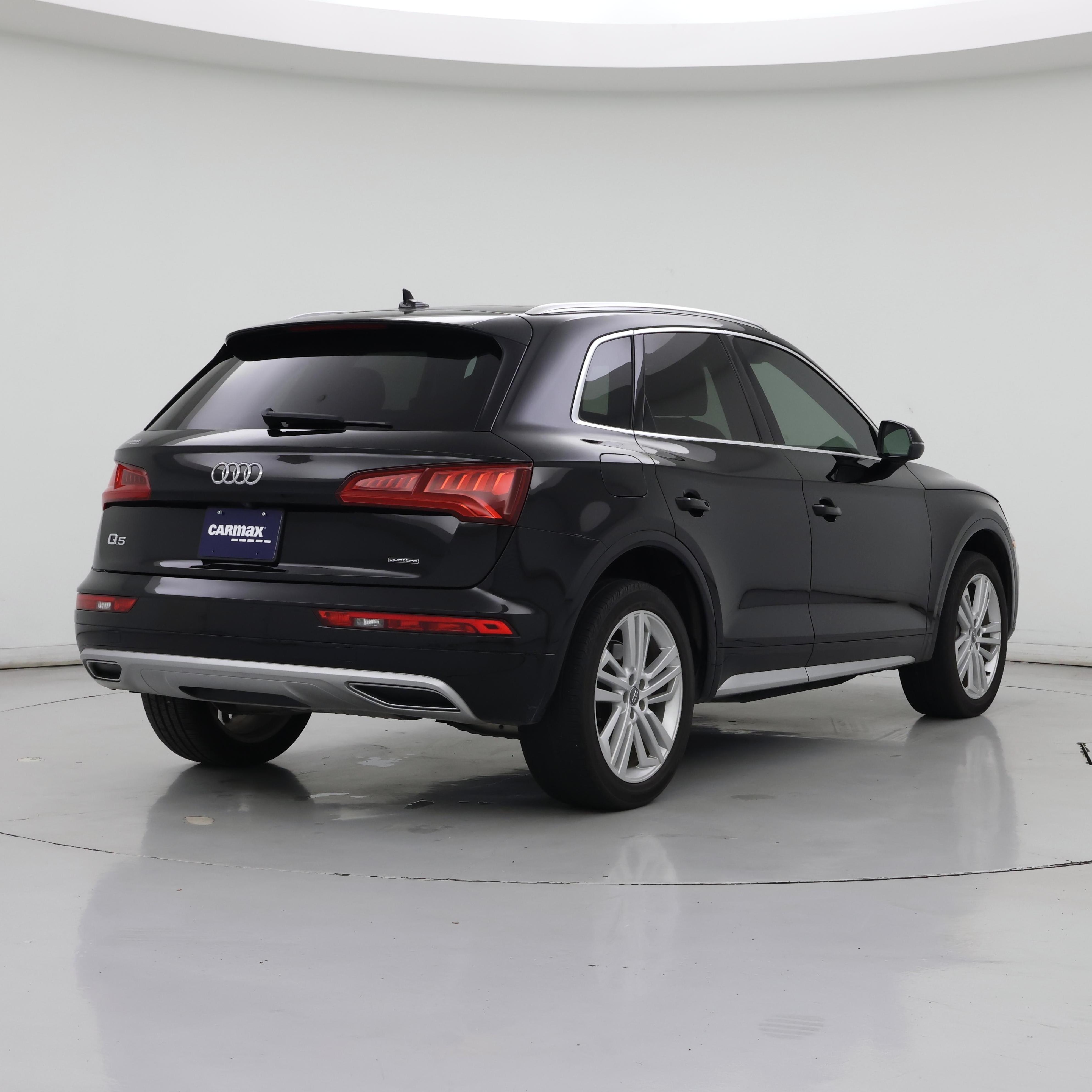 Thumbnail: 2020 Audi Q5 - 8