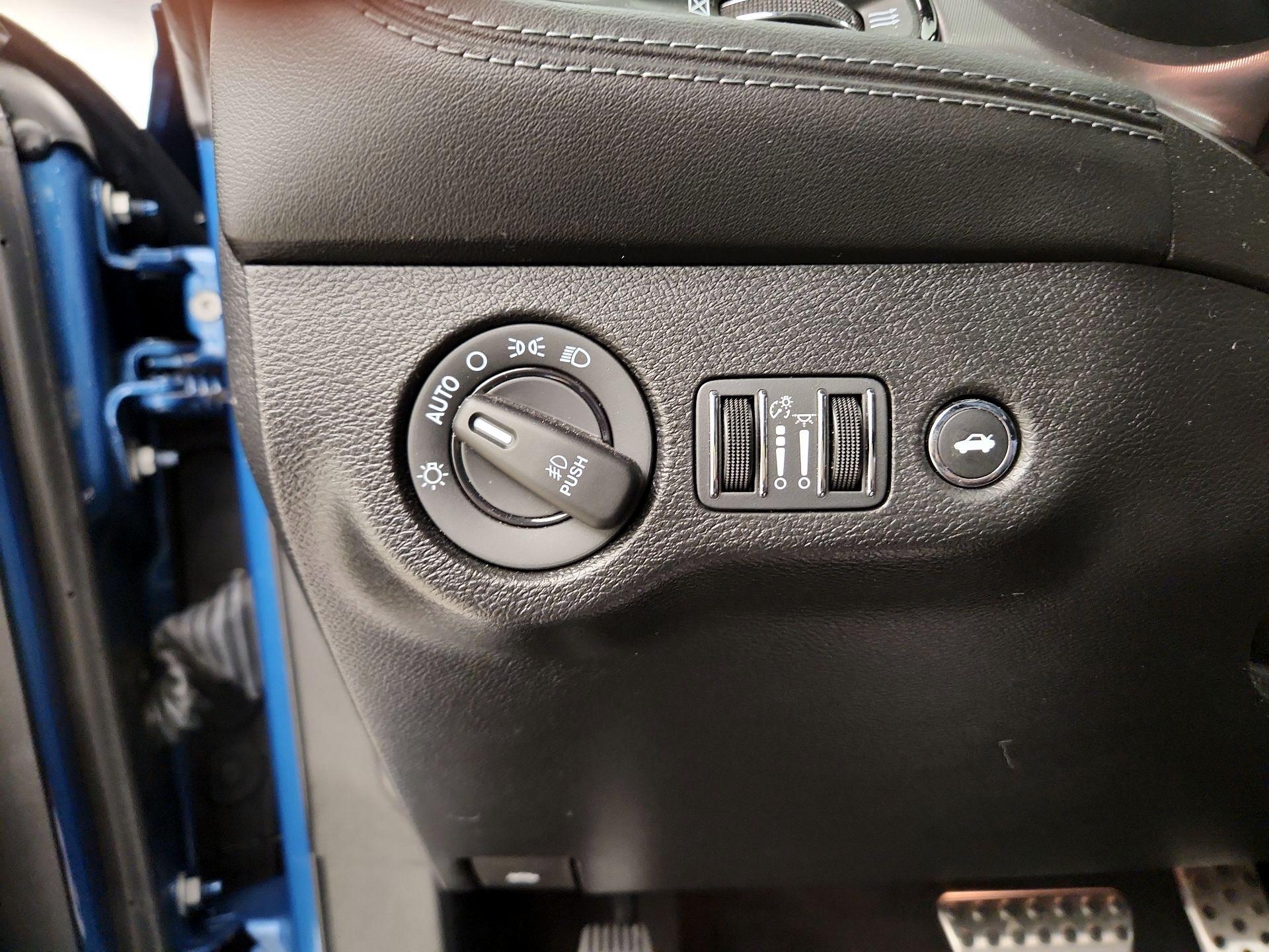 Thumbnail: 2022 Dodge Challenger - 13