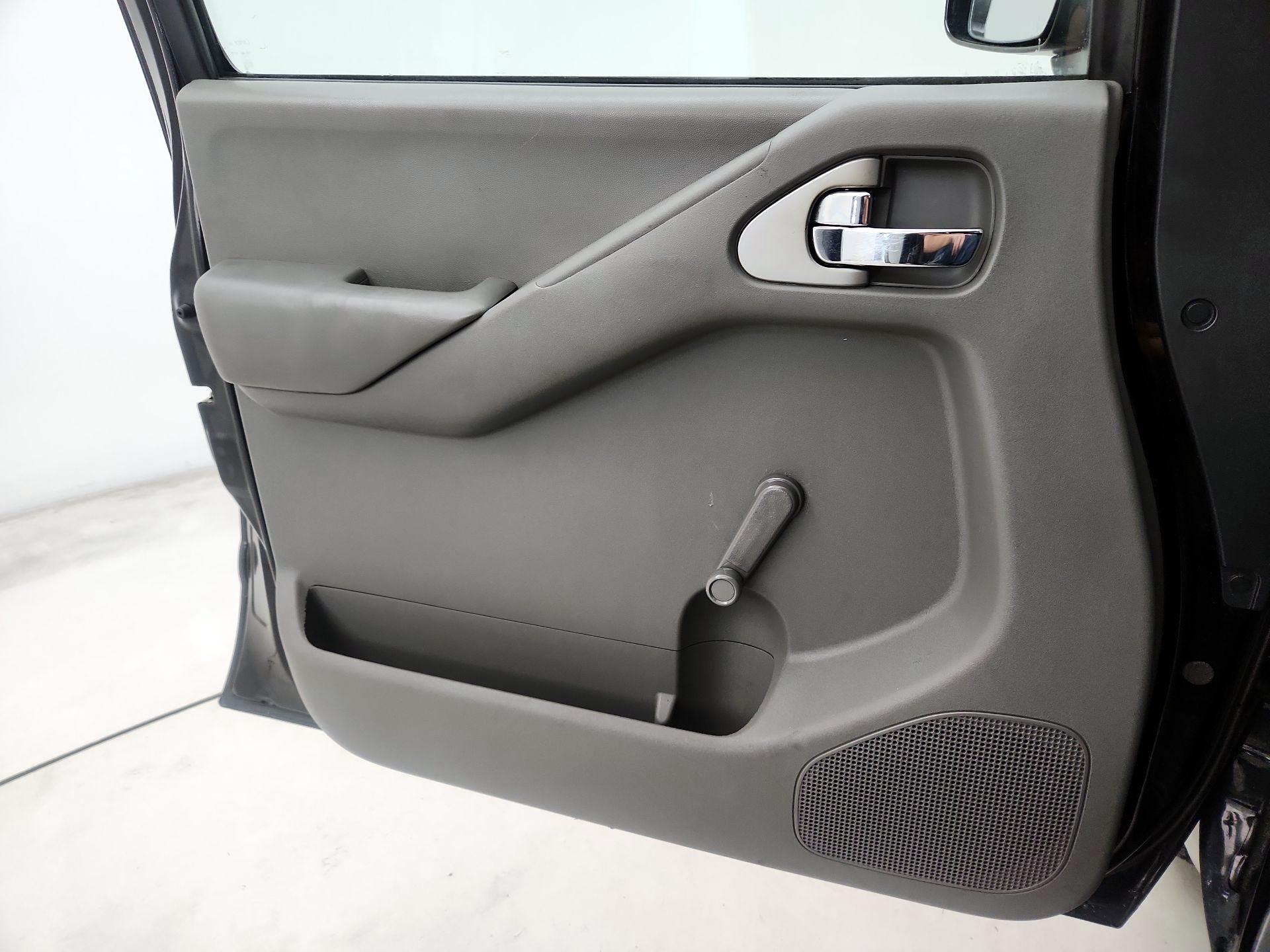 Thumbnail: 2014 Nissan Frontier - 12