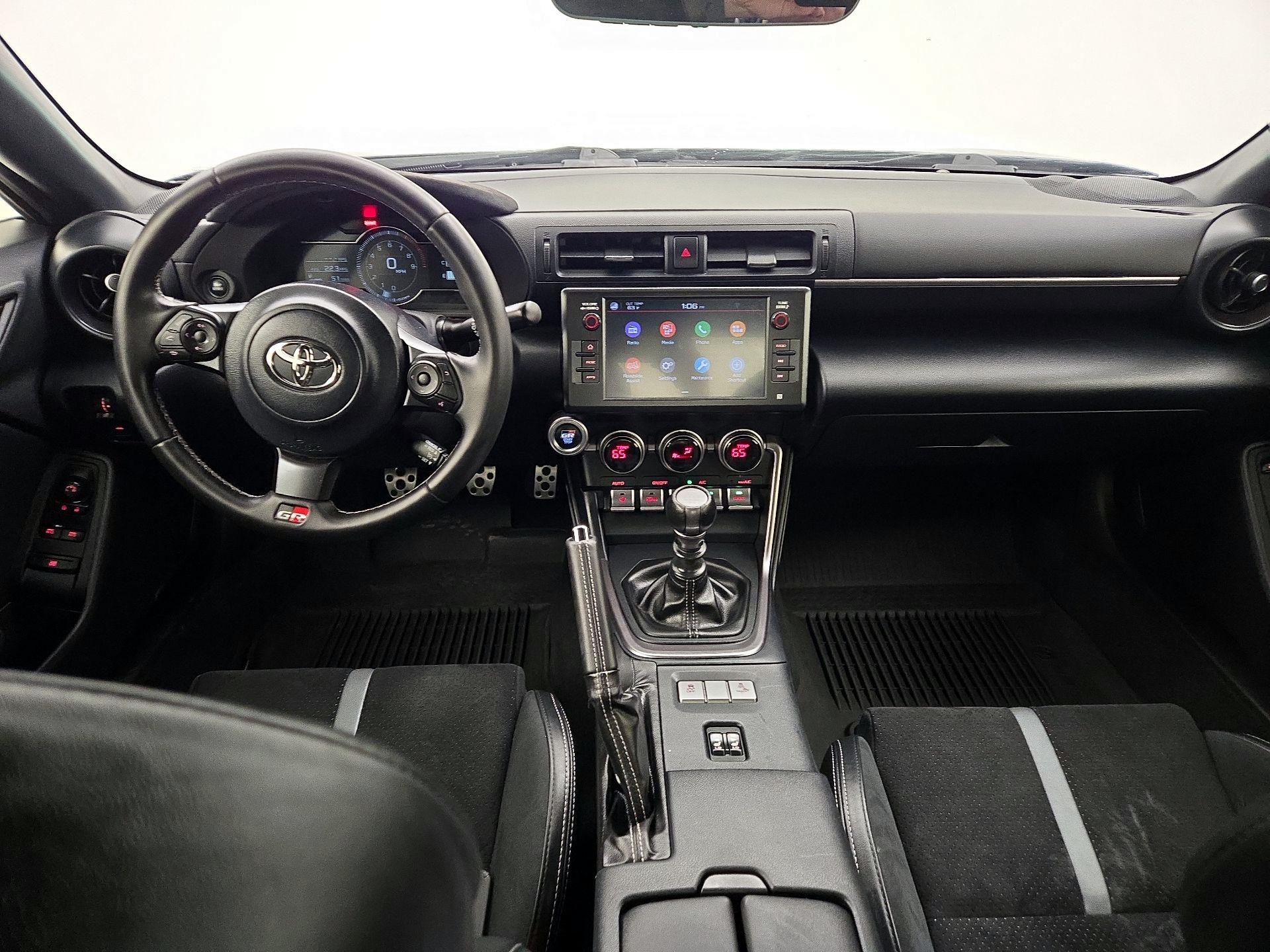 Thumbnail: 2022 Toyota GR86 - 9