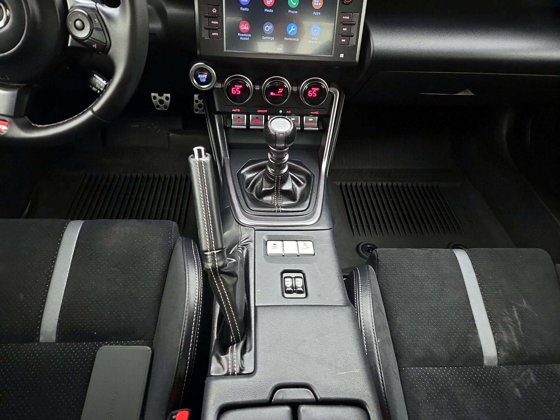 Thumbnail: 2022 Toyota GR86 - 17