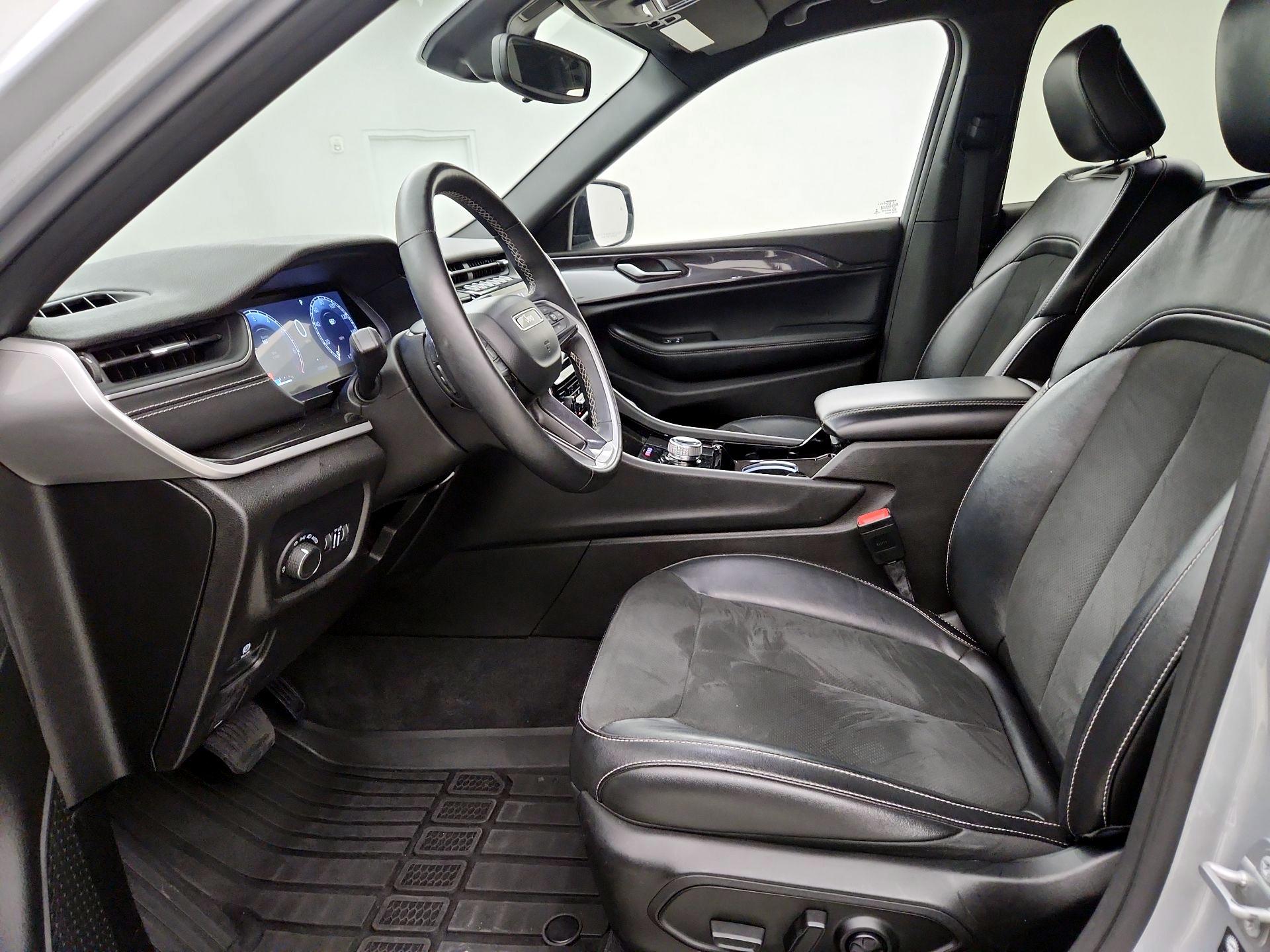 Thumbnail: 2021 Jeep Grand Cherokee L - 11