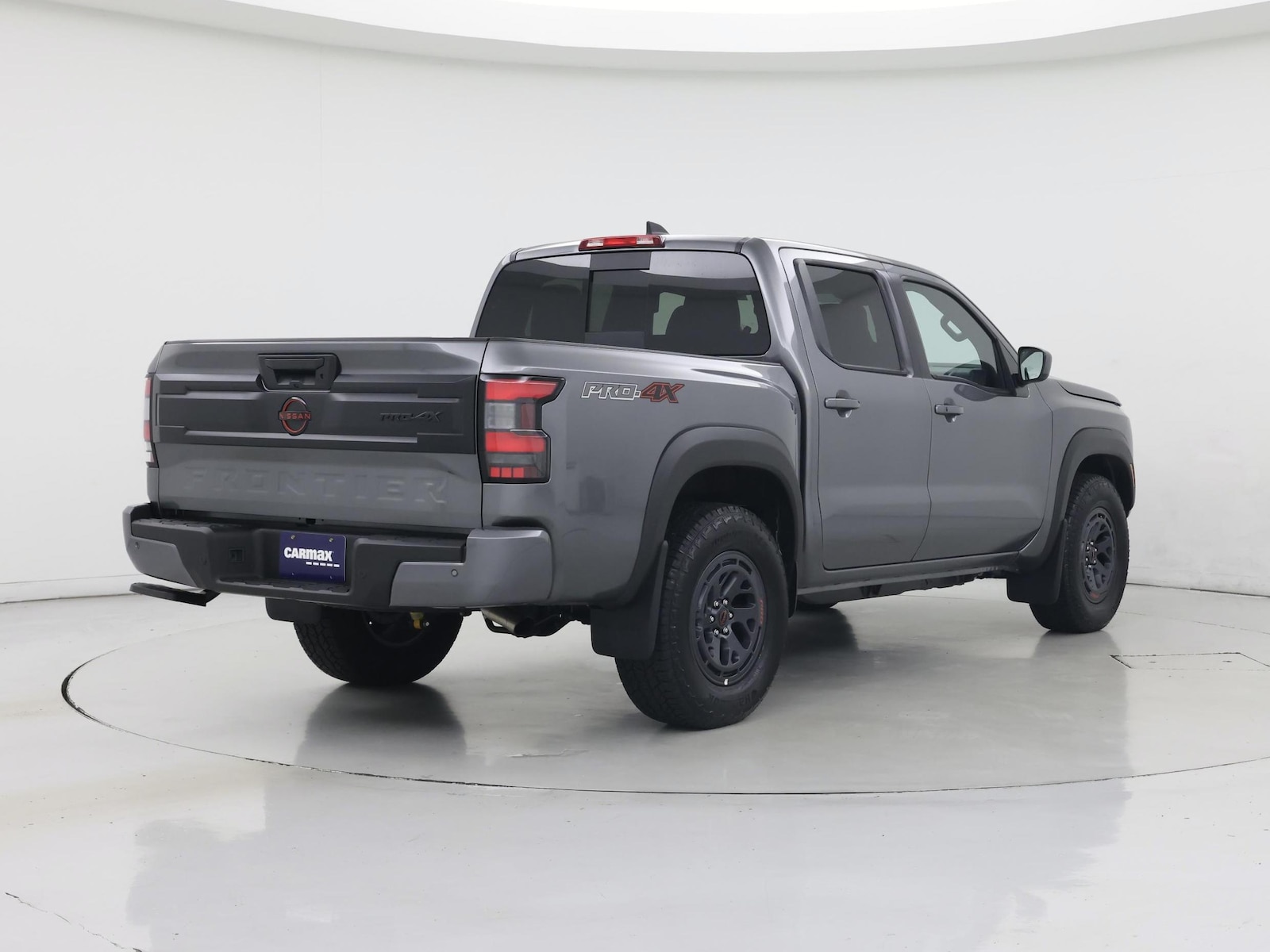 2025 Nissan Frontier PRO-4X - Photo 9