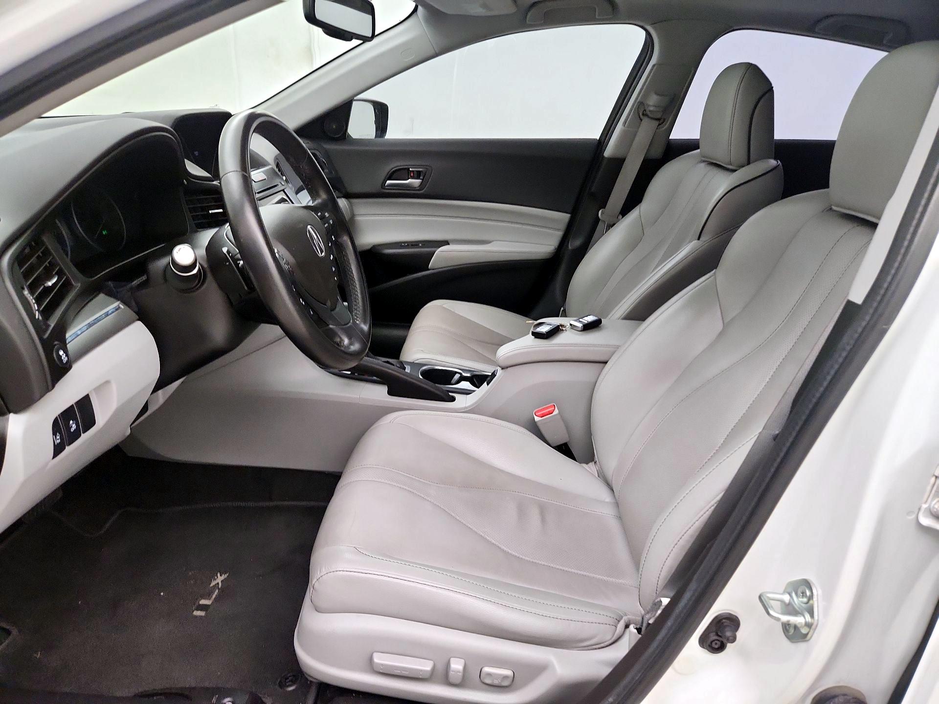 Thumbnail: 2022 Acura ILX - 11