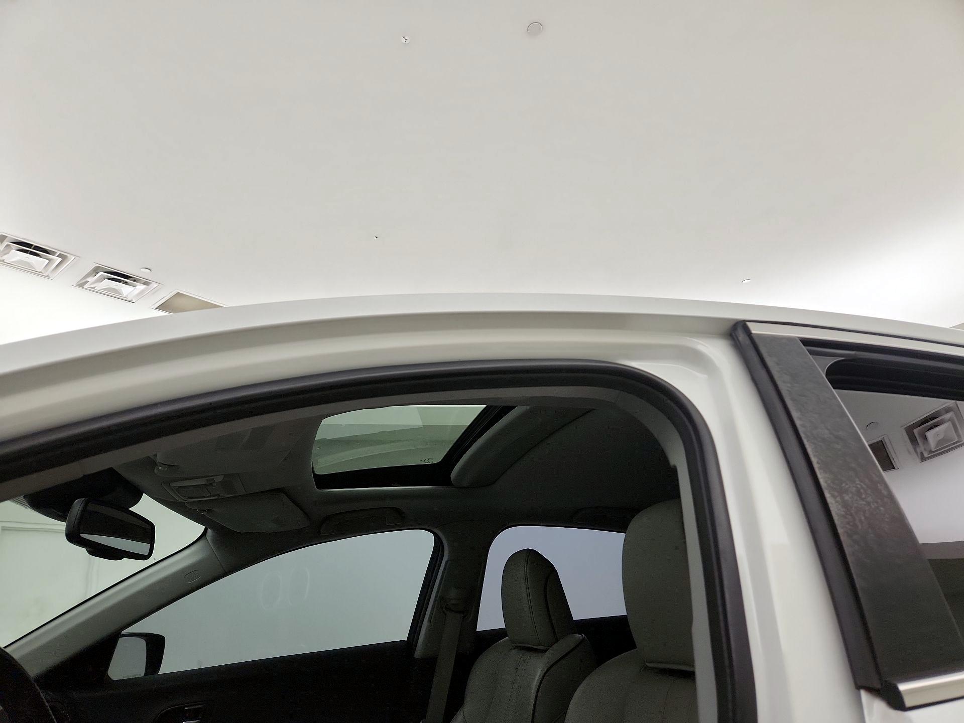 Thumbnail: 2022 Acura ILX - 18