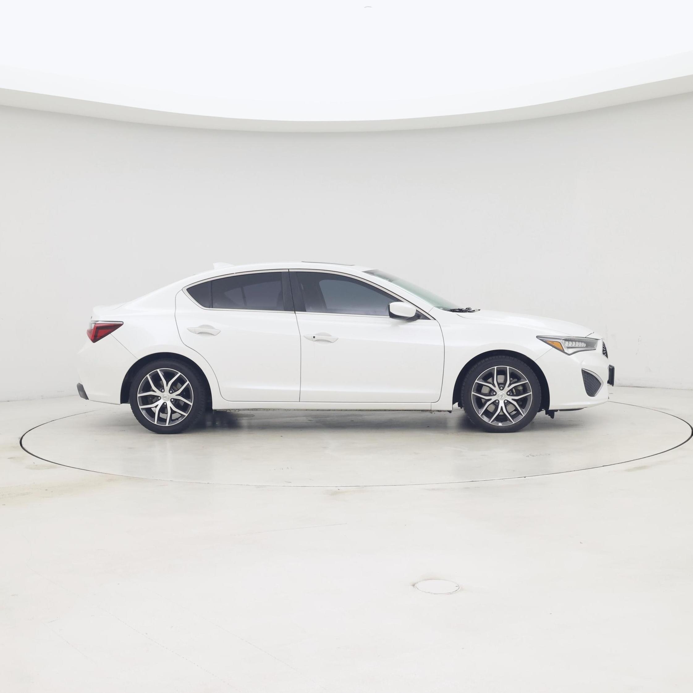 Thumbnail: 2022 Acura ILX - 7