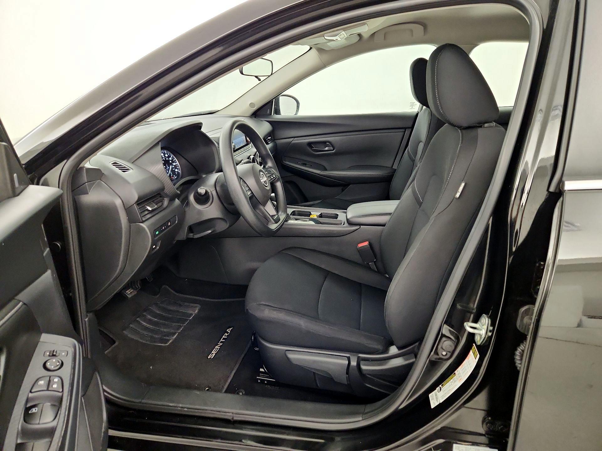 Thumbnail: 2025 Nissan Sentra - 11