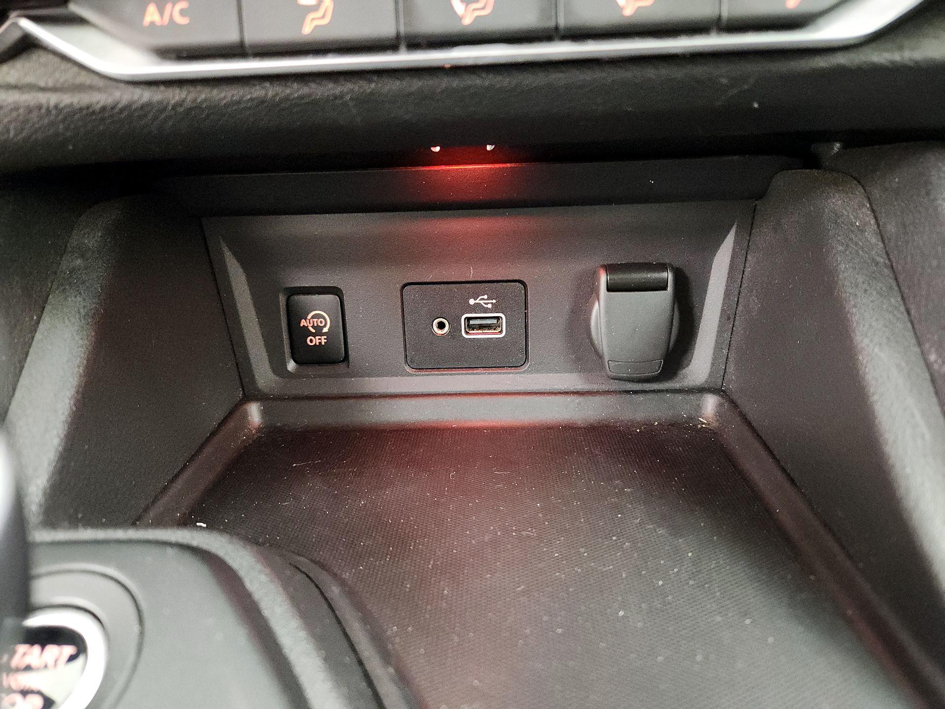 Thumbnail: 2025 Nissan Sentra - 18