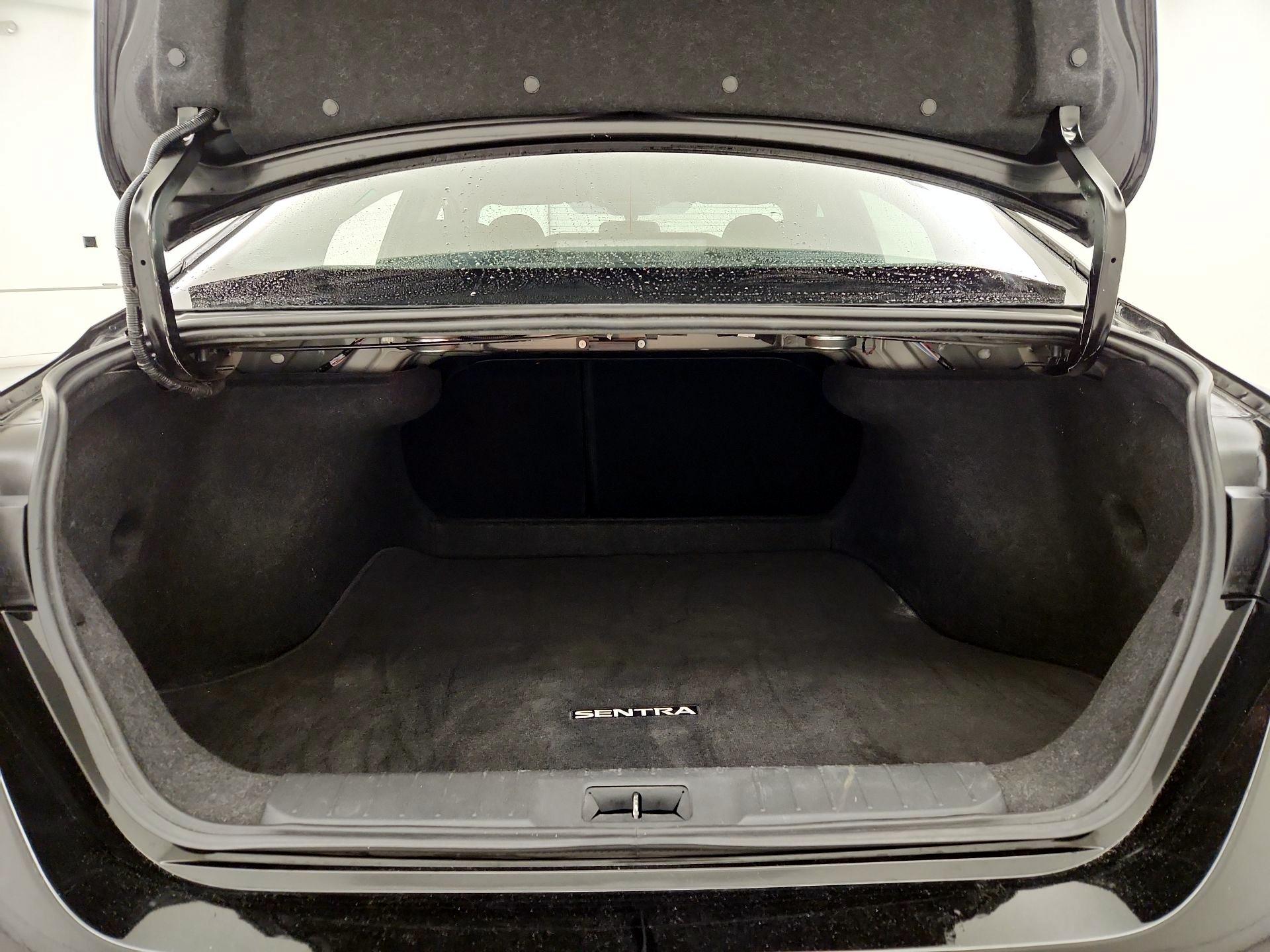 Thumbnail: 2025 Nissan Sentra - 20