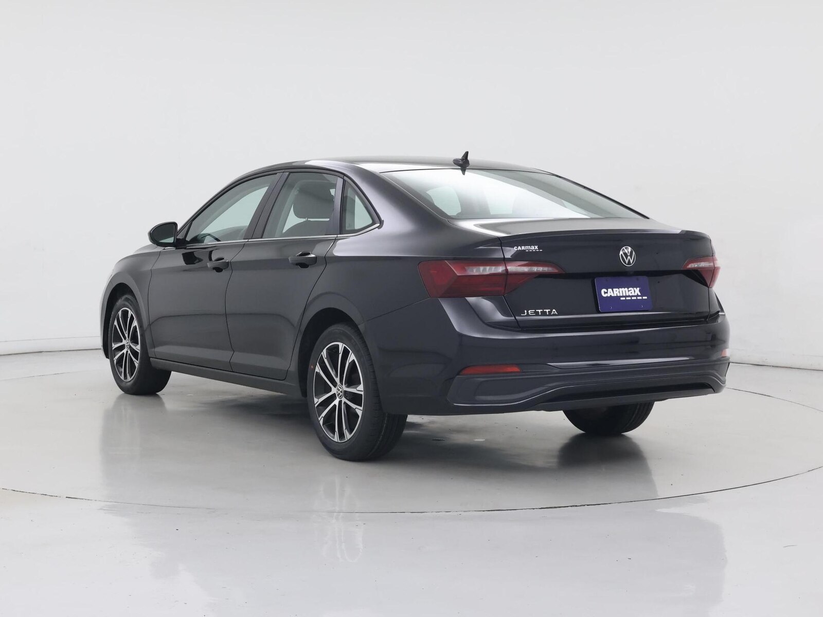 2024 Volkswagen Jetta S - Photo 3