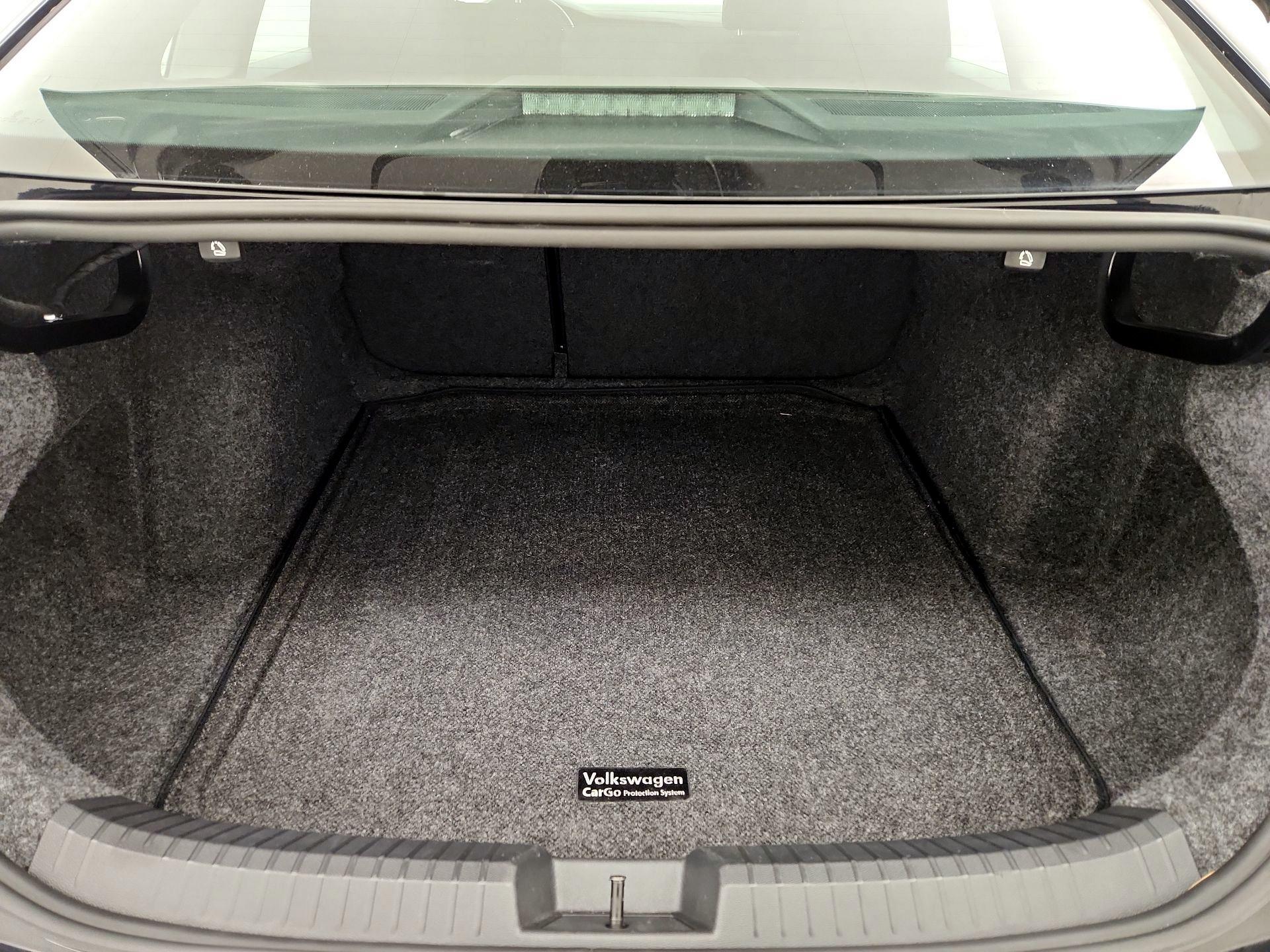 Thumbnail: 2024 Volkswagen Jetta - 20