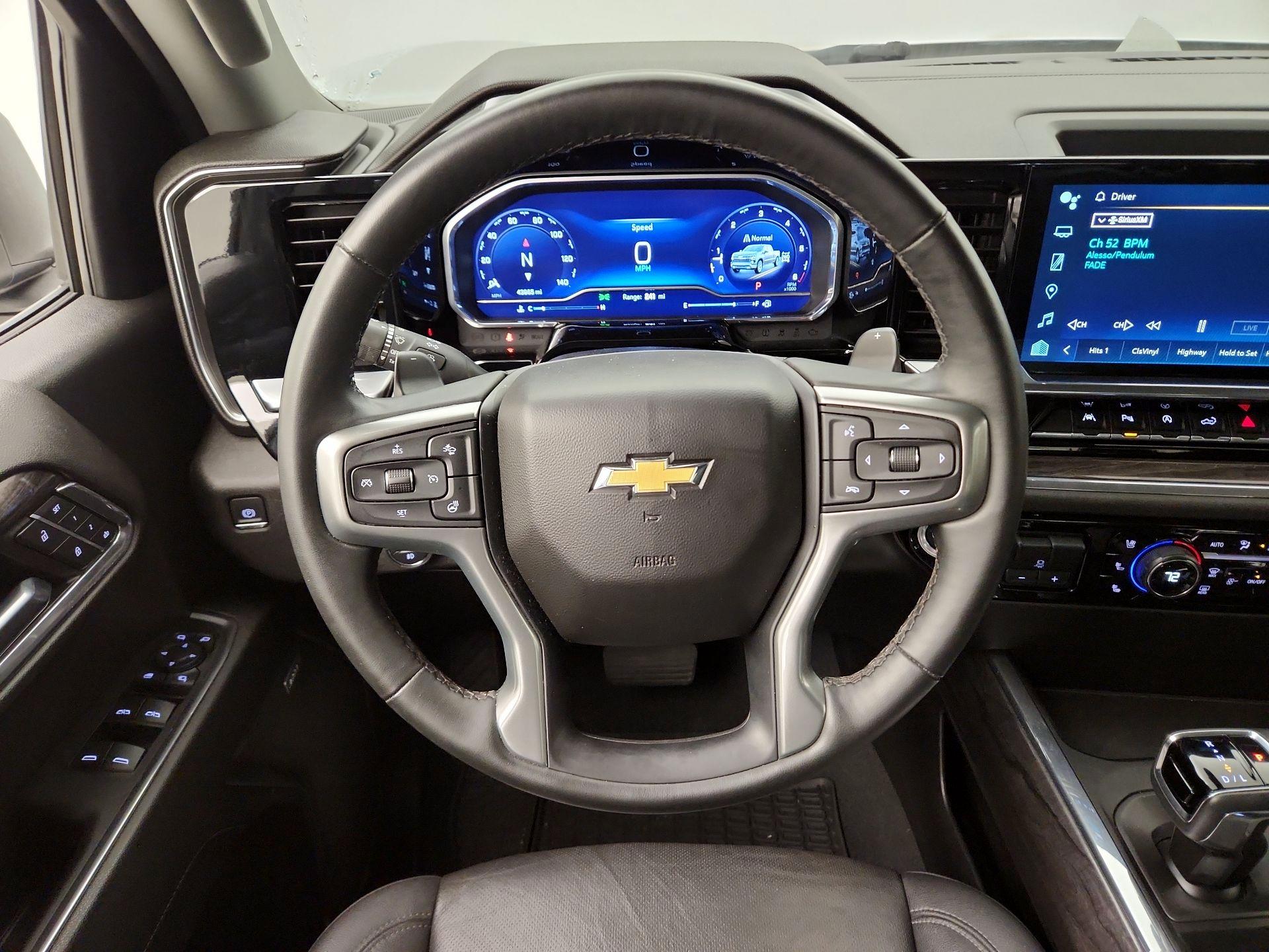 Thumbnail: 2023 Chevrolet Silverado 1500 - 10