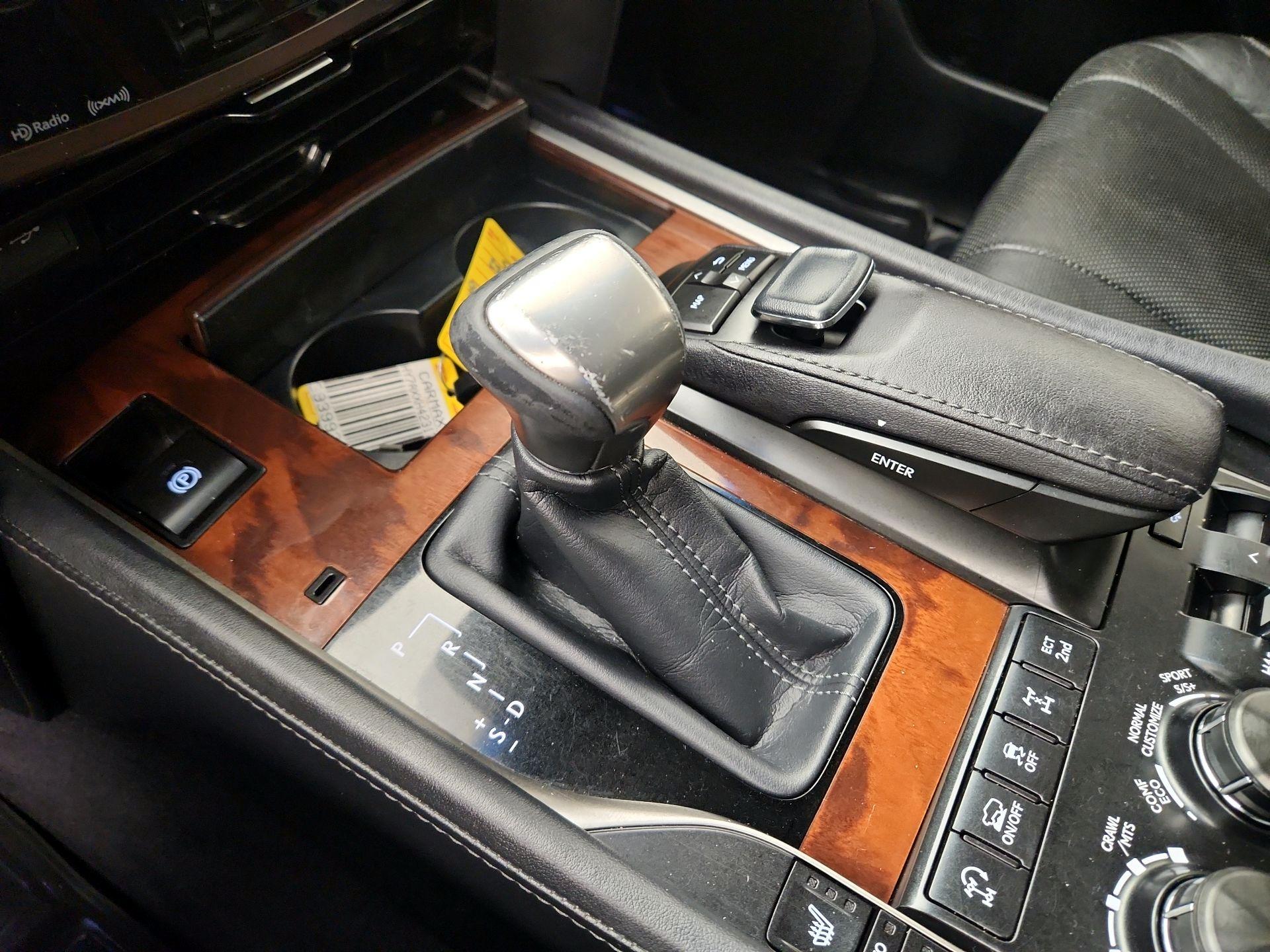 Thumbnail: 2017 Lexus LX - 18