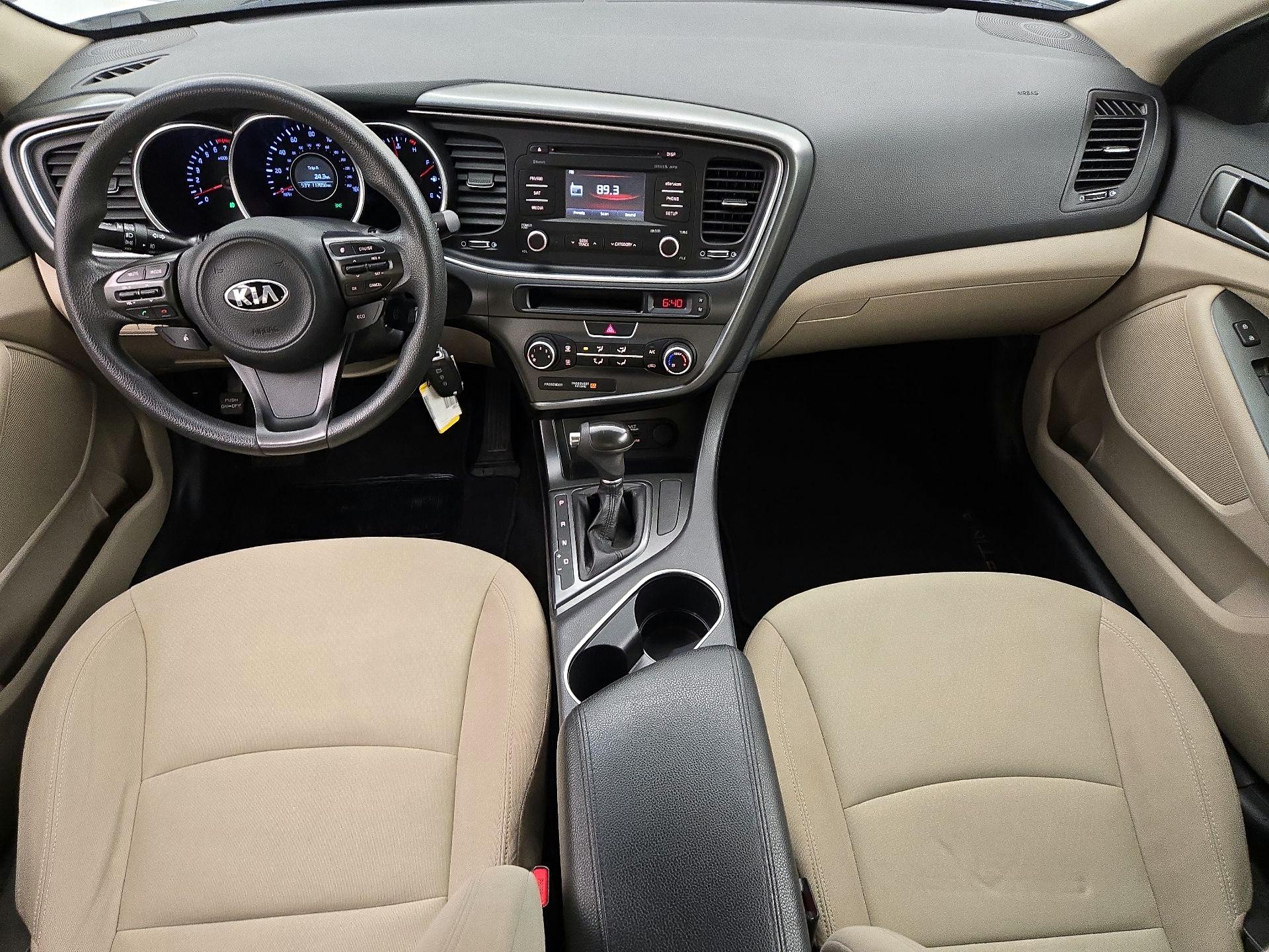 Thumbnail: 2015 Kia Optima - 9