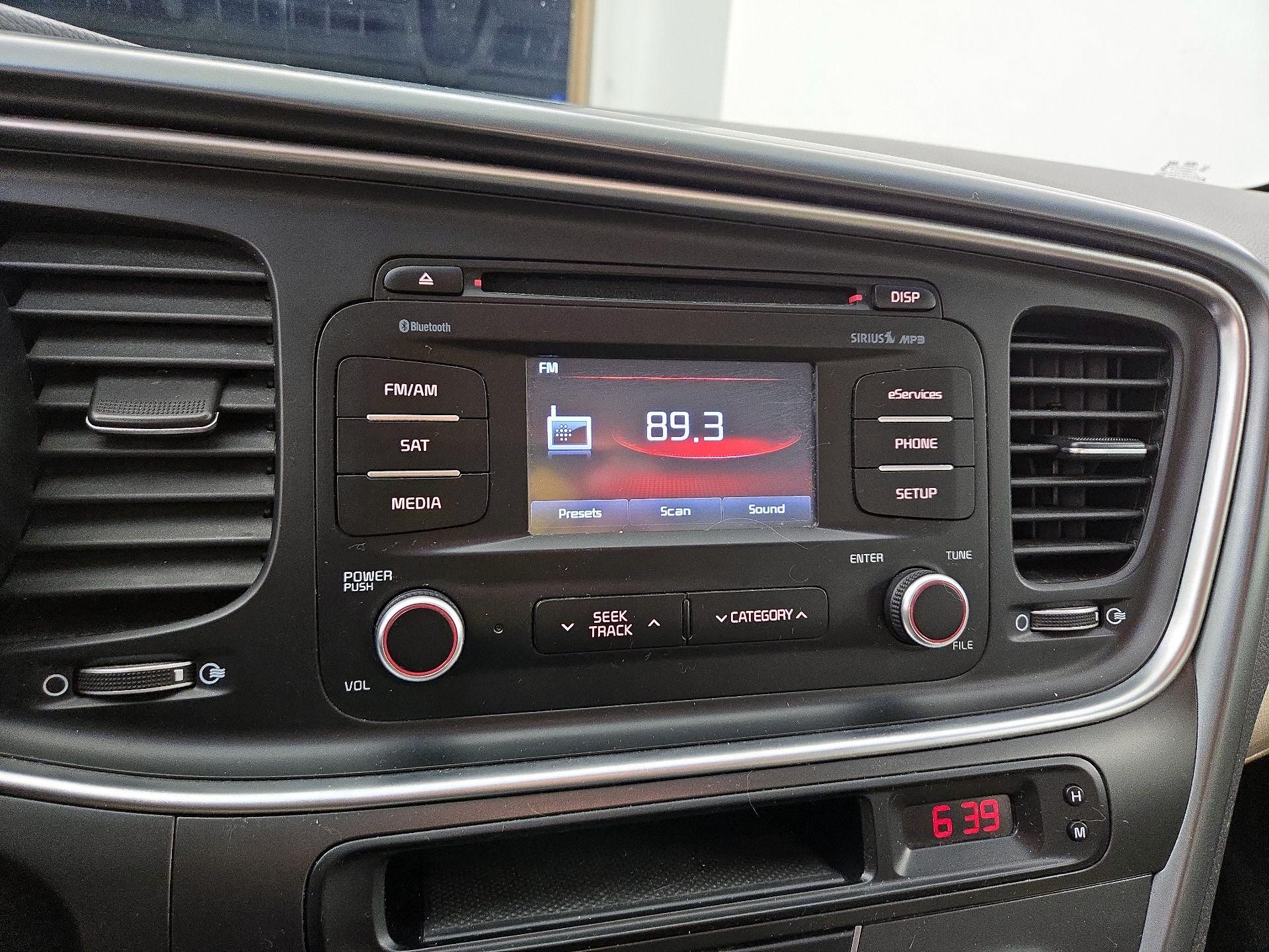 Thumbnail: 2015 Kia Optima - 15