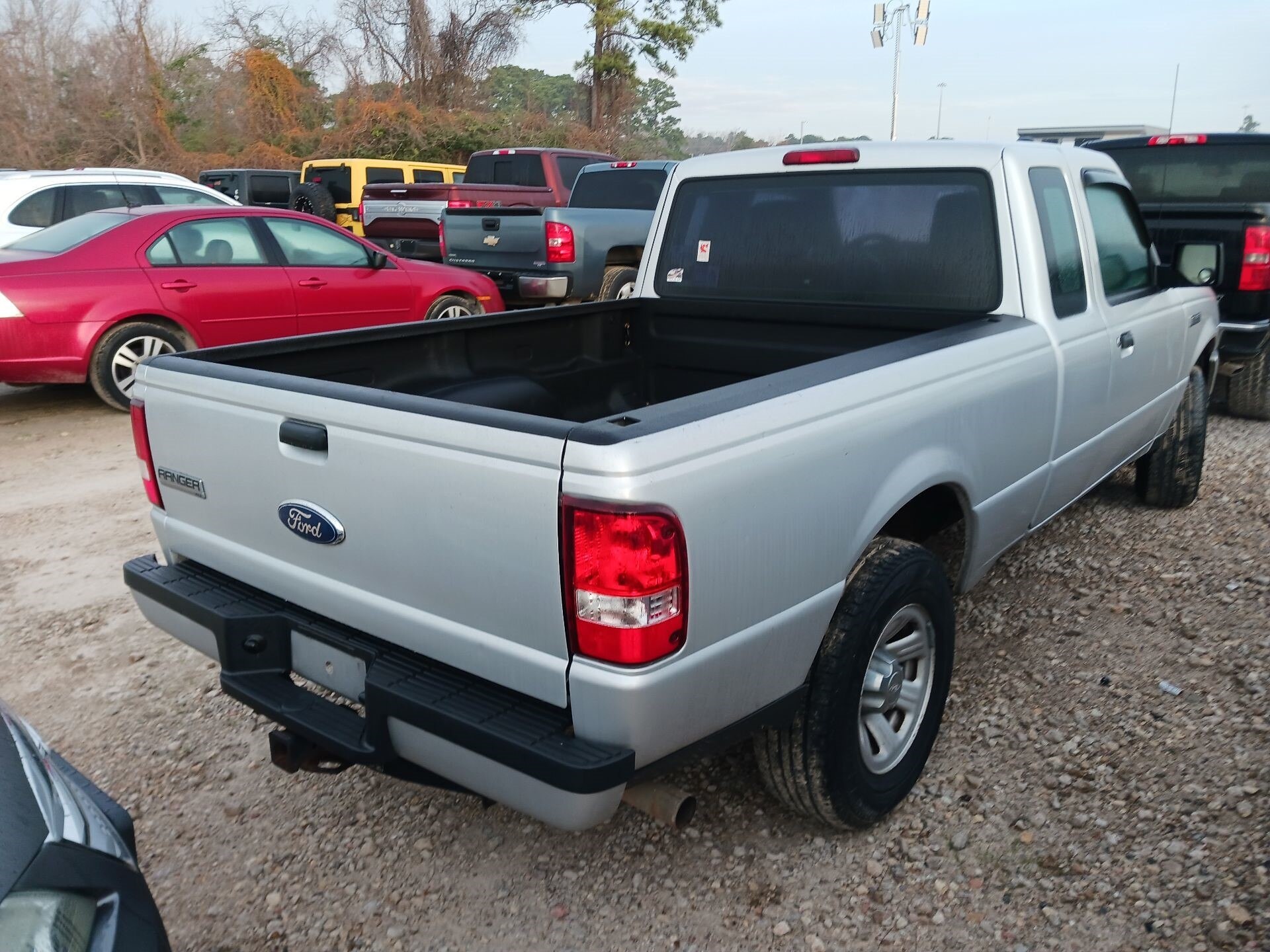 Thumbnail: 2020 Hyundai Santa Fe - 3