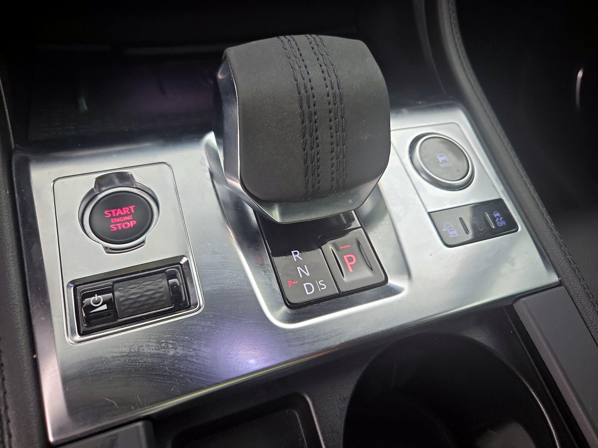 Thumbnail: 2022 Jaguar F-Pace - 18