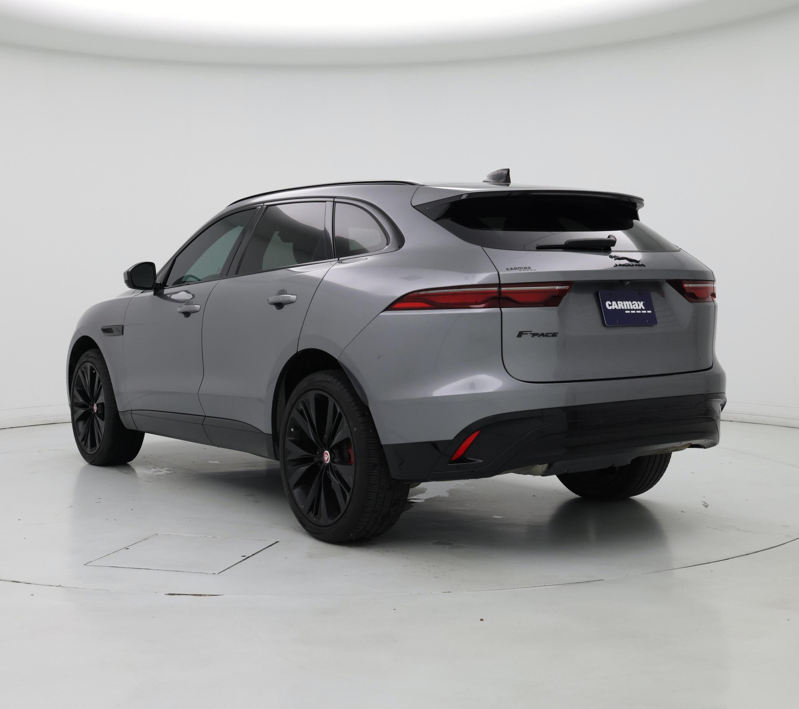 Thumbnail: 2022 Jaguar F-Pace - 2