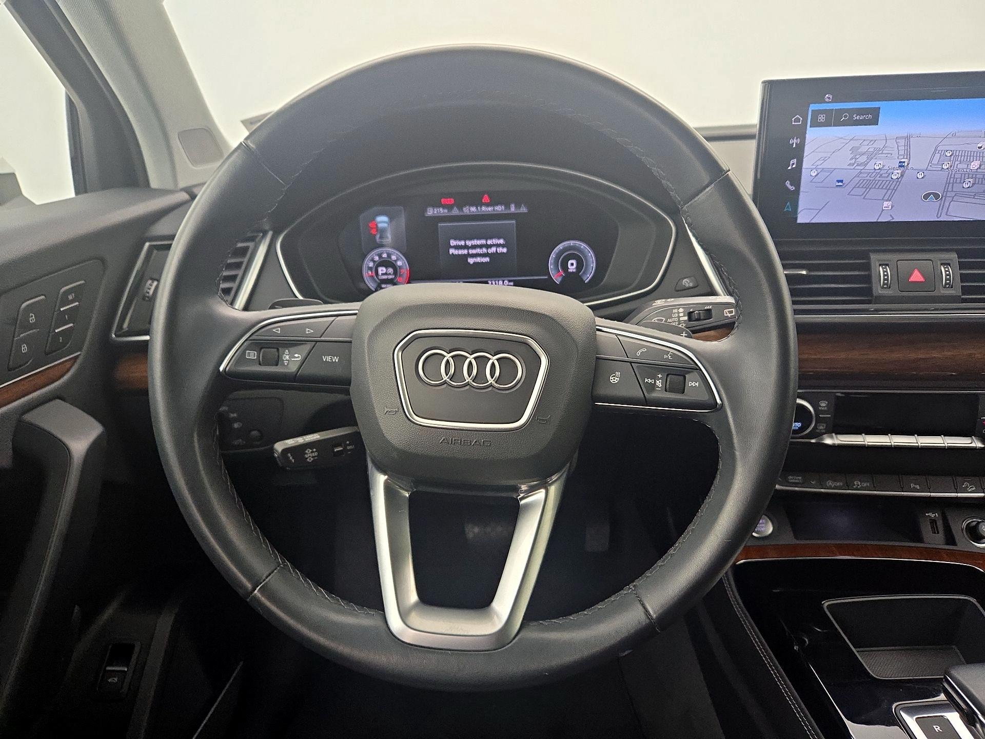 Thumbnail: 2022 Audi Q5 - 10