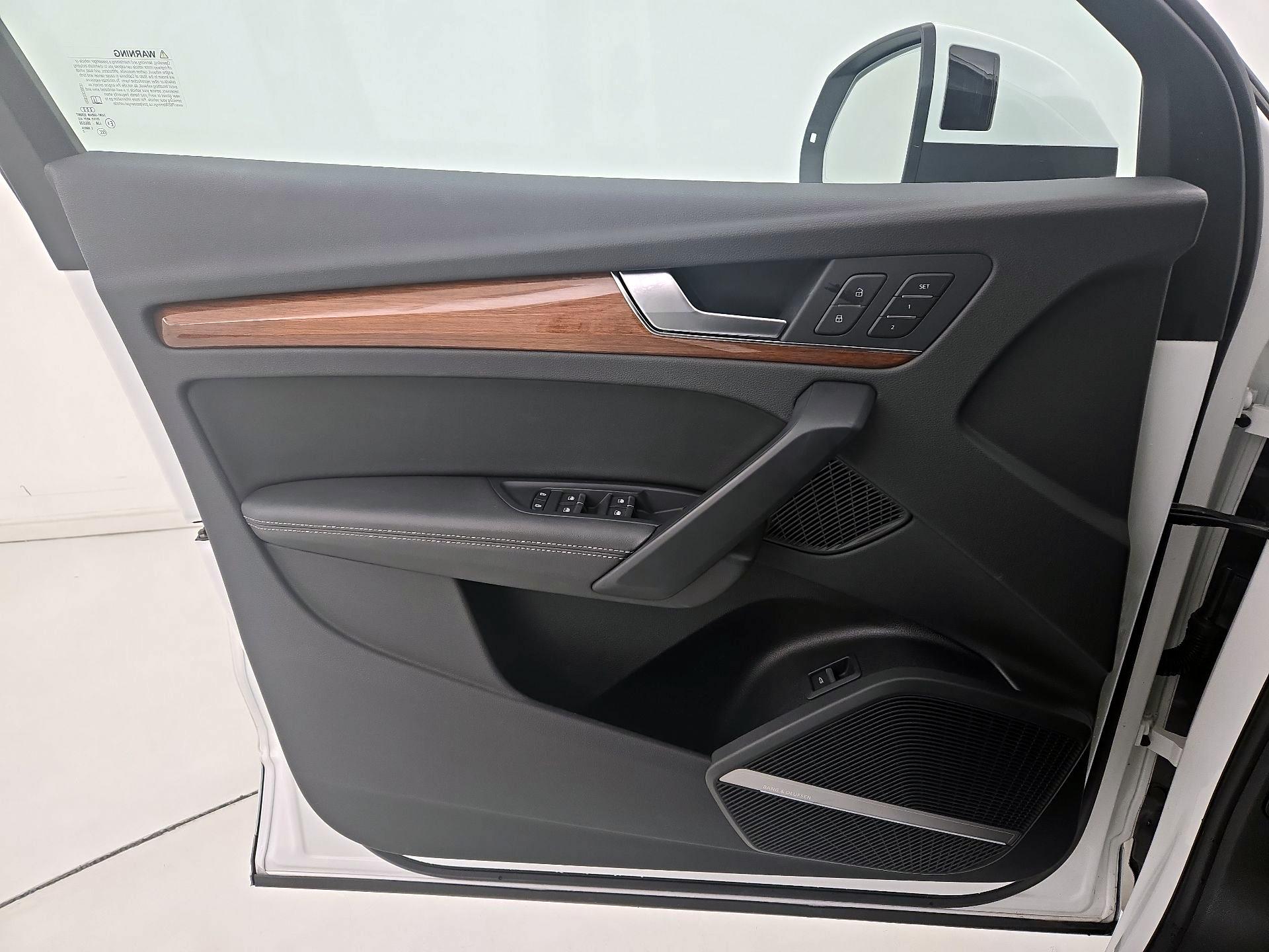 Thumbnail: 2022 Audi Q5 - 12