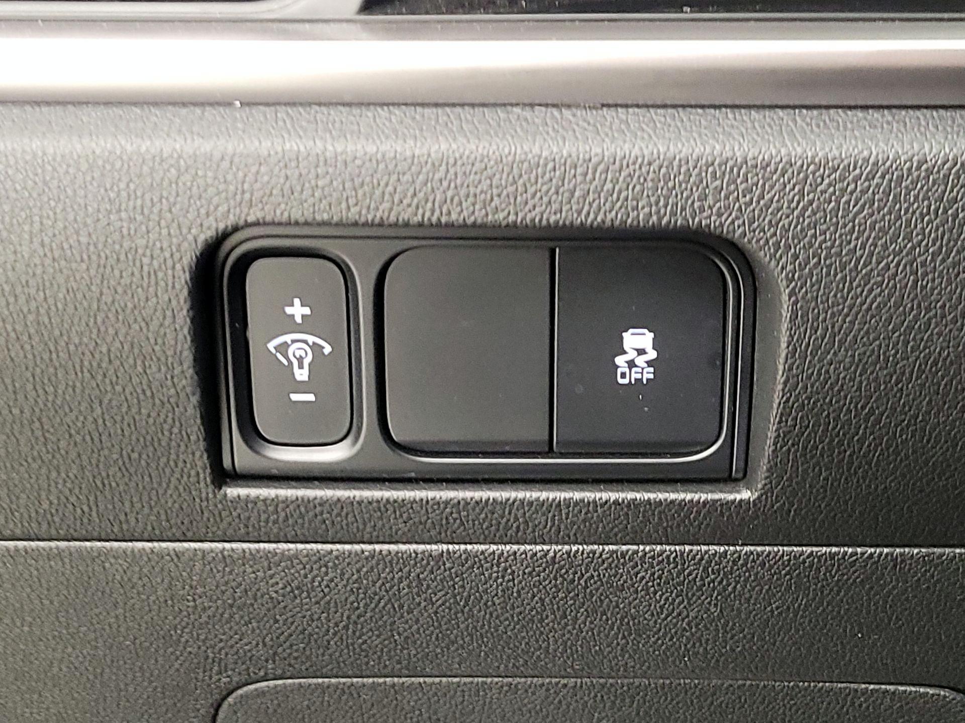 Thumbnail: 2025 Kia Sorento - 13