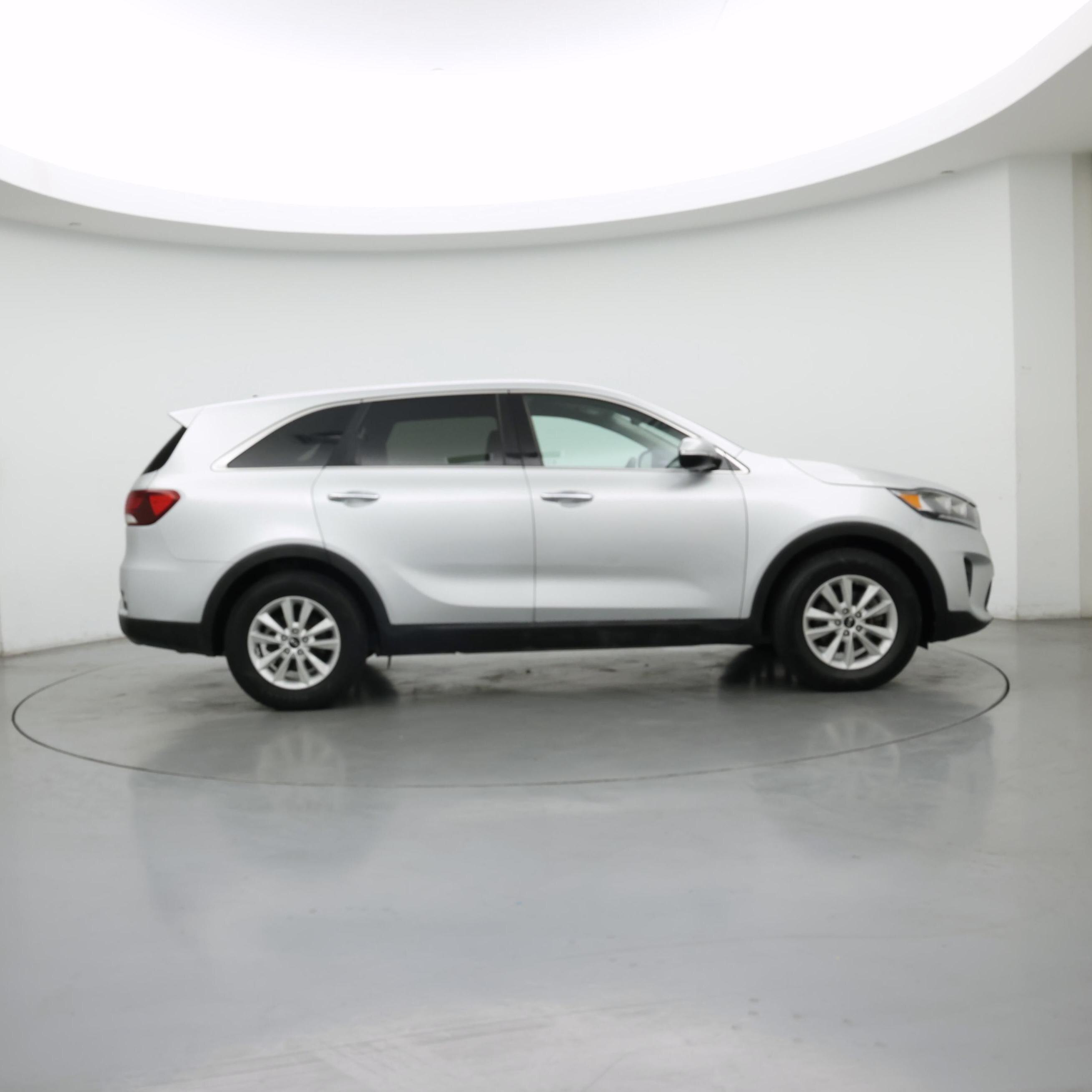 Thumbnail: 2019 Kia Sorento - 7