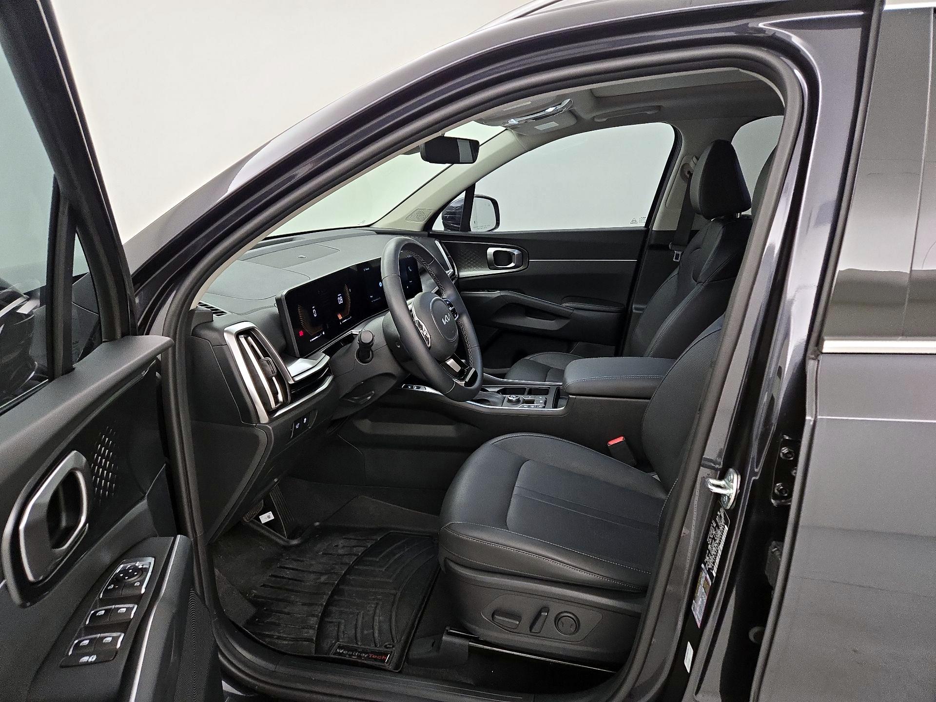 Thumbnail: 2025 Kia Sorento - 11