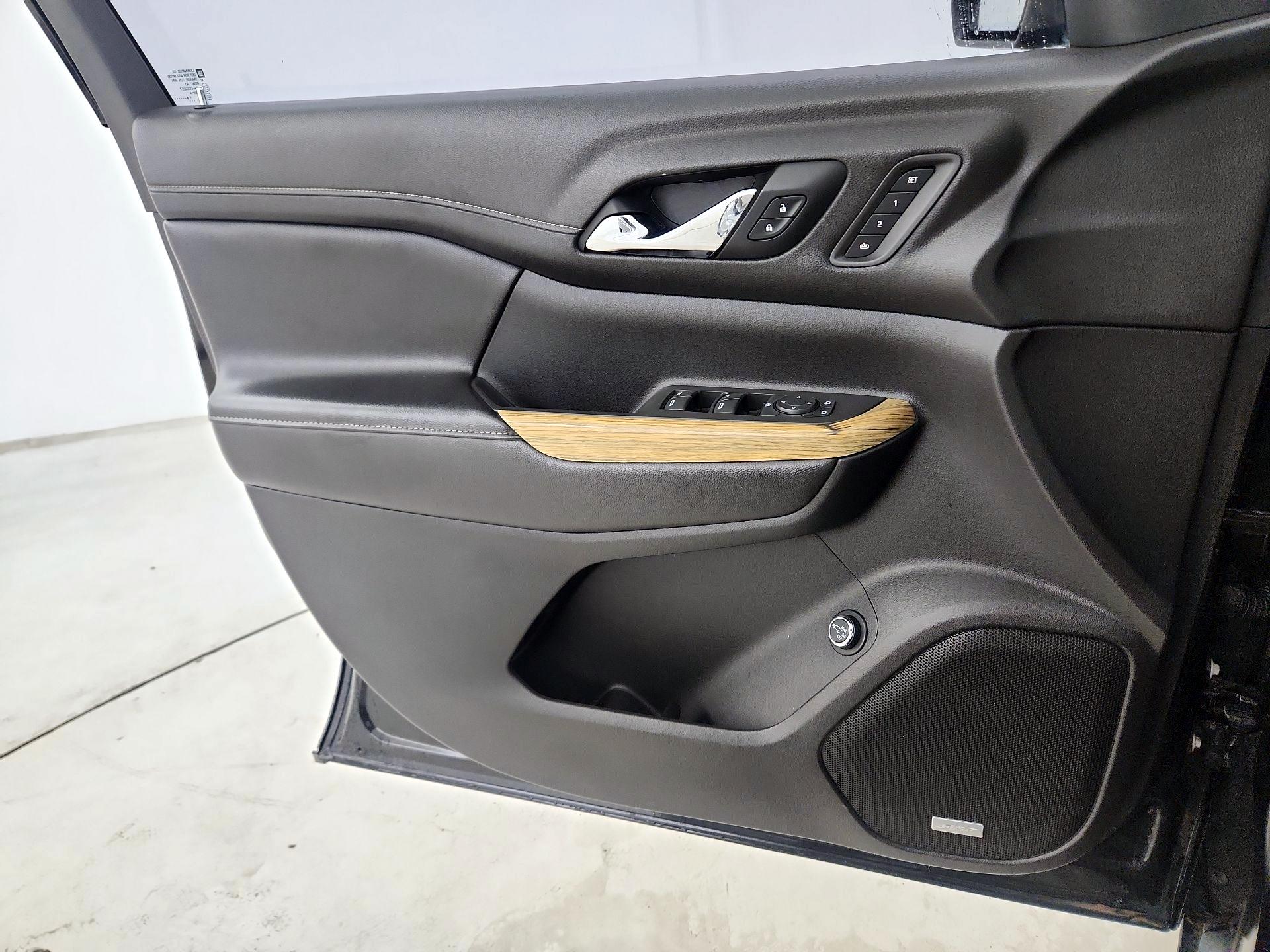 Thumbnail: 2019 GMC Acadia - 12