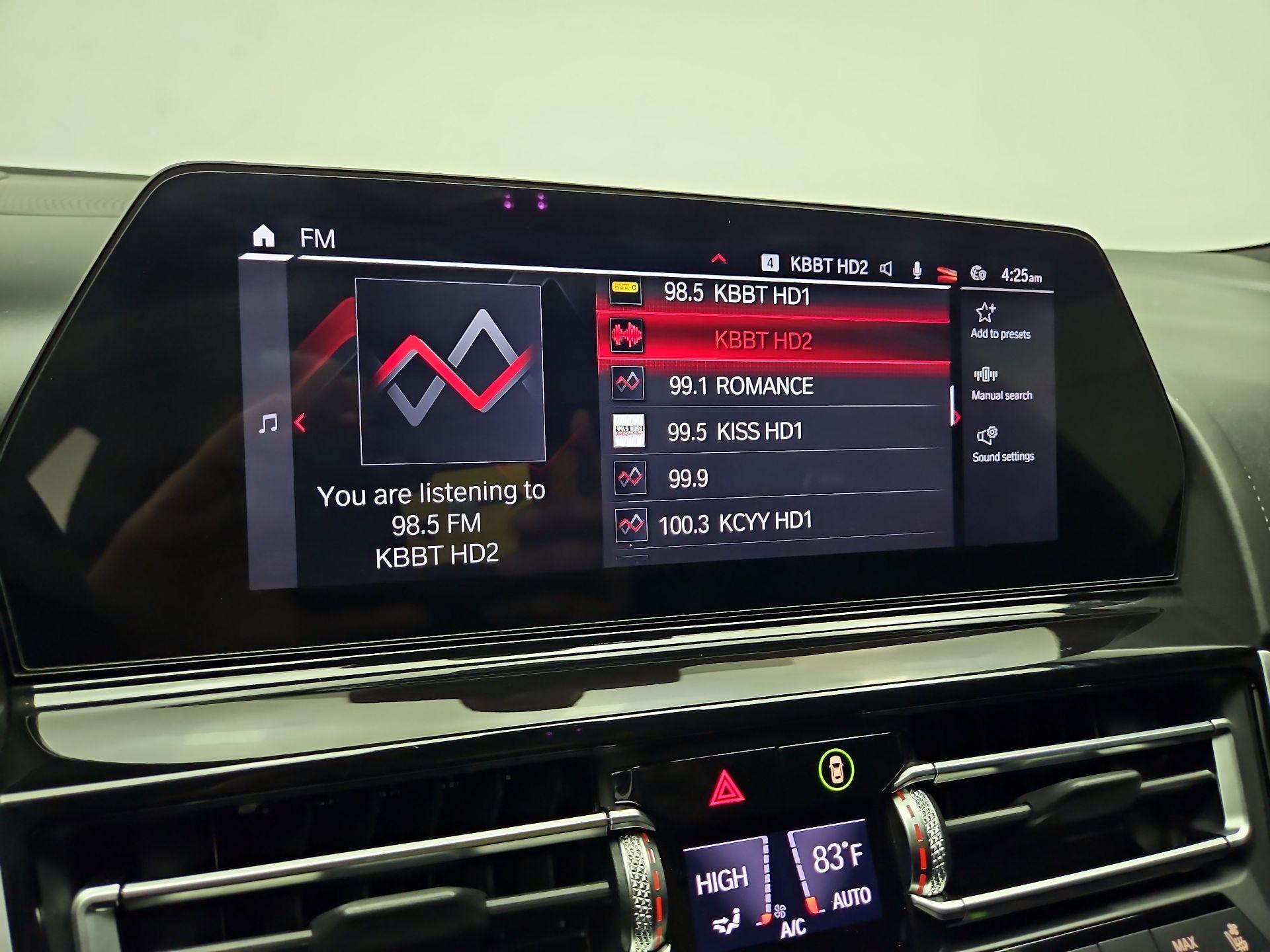 Thumbnail: 2020 BMW M8 - 16