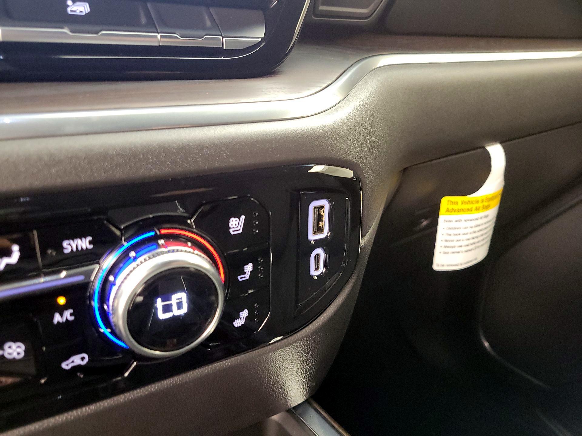 Thumbnail: 2025 GMC Sierra 1500 - 17