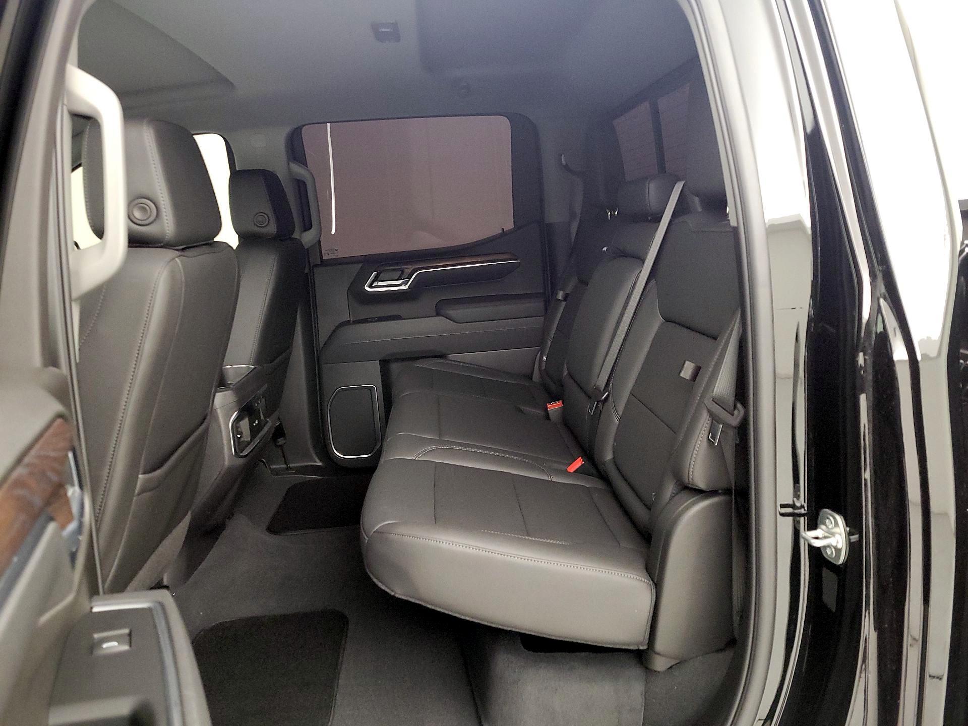 Thumbnail: 2025 GMC Sierra 1500 - 18