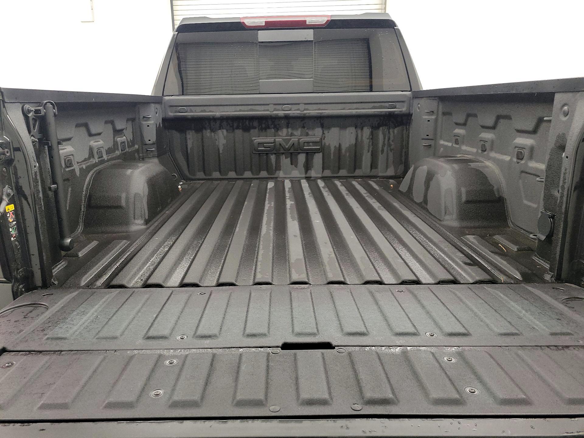 Thumbnail: 2025 GMC Sierra 1500 - 19