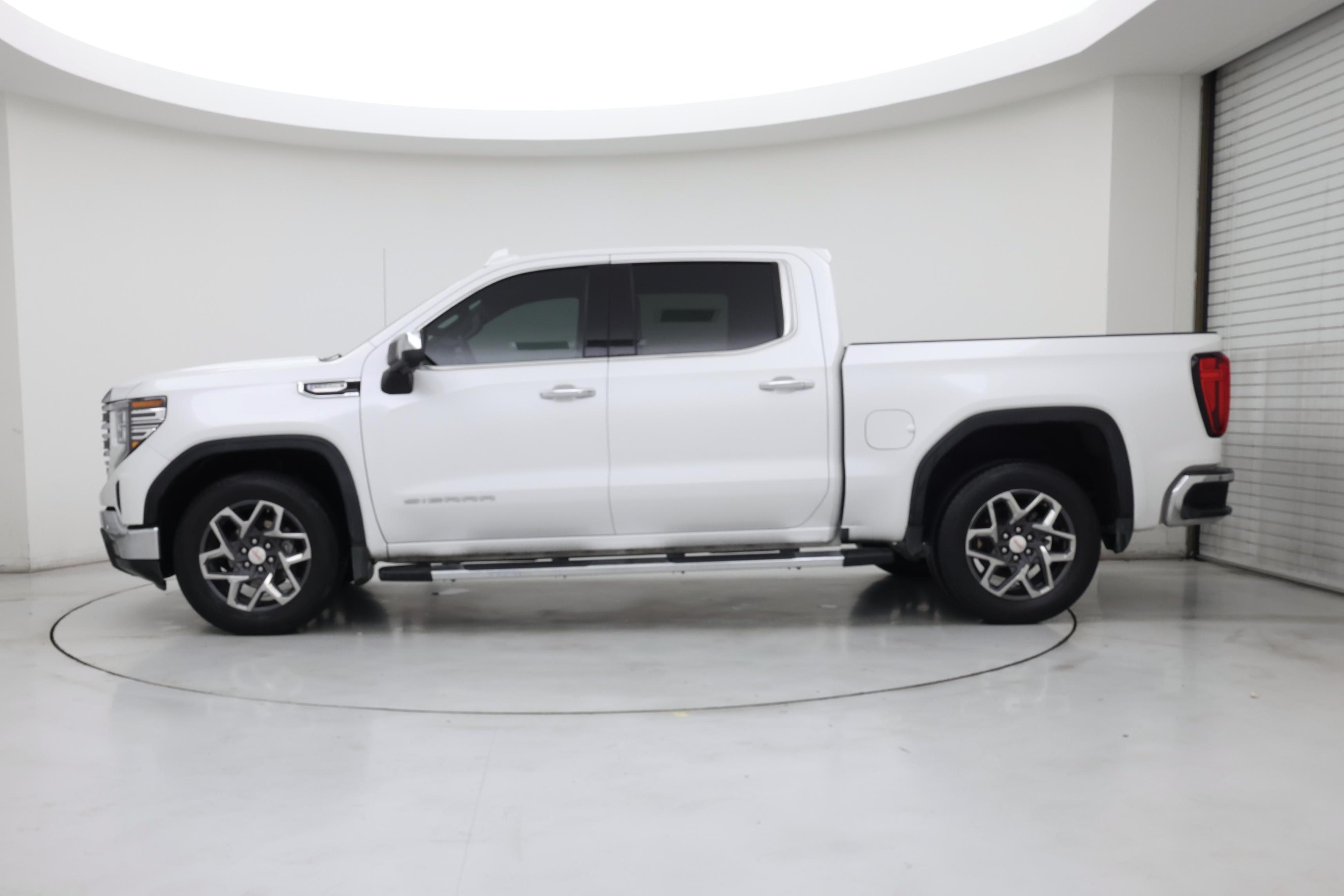 Thumbnail: 2024 GMC Sierra 1500 - 3