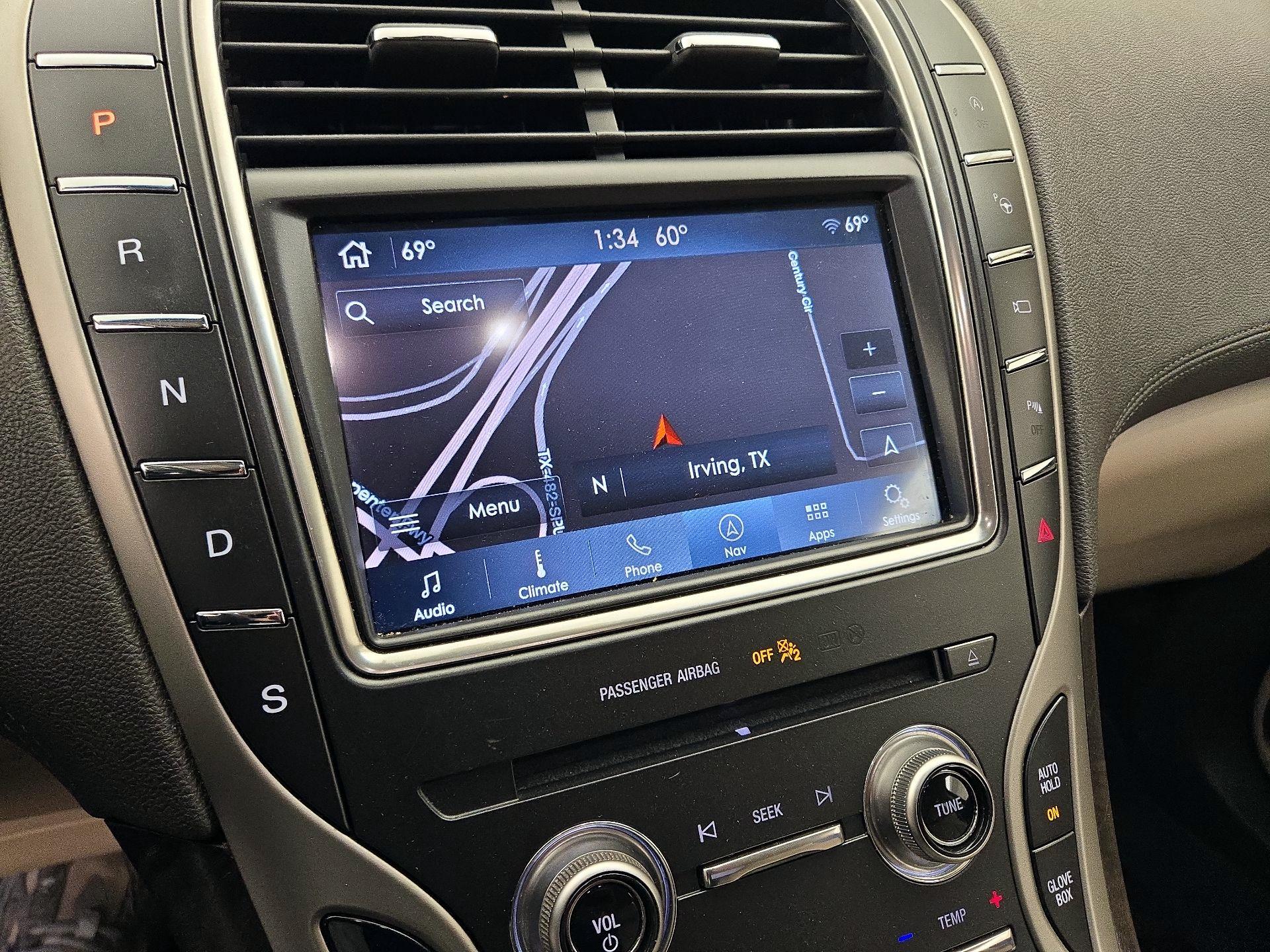 Thumbnail: 2019 Lincoln Nautilus - 14