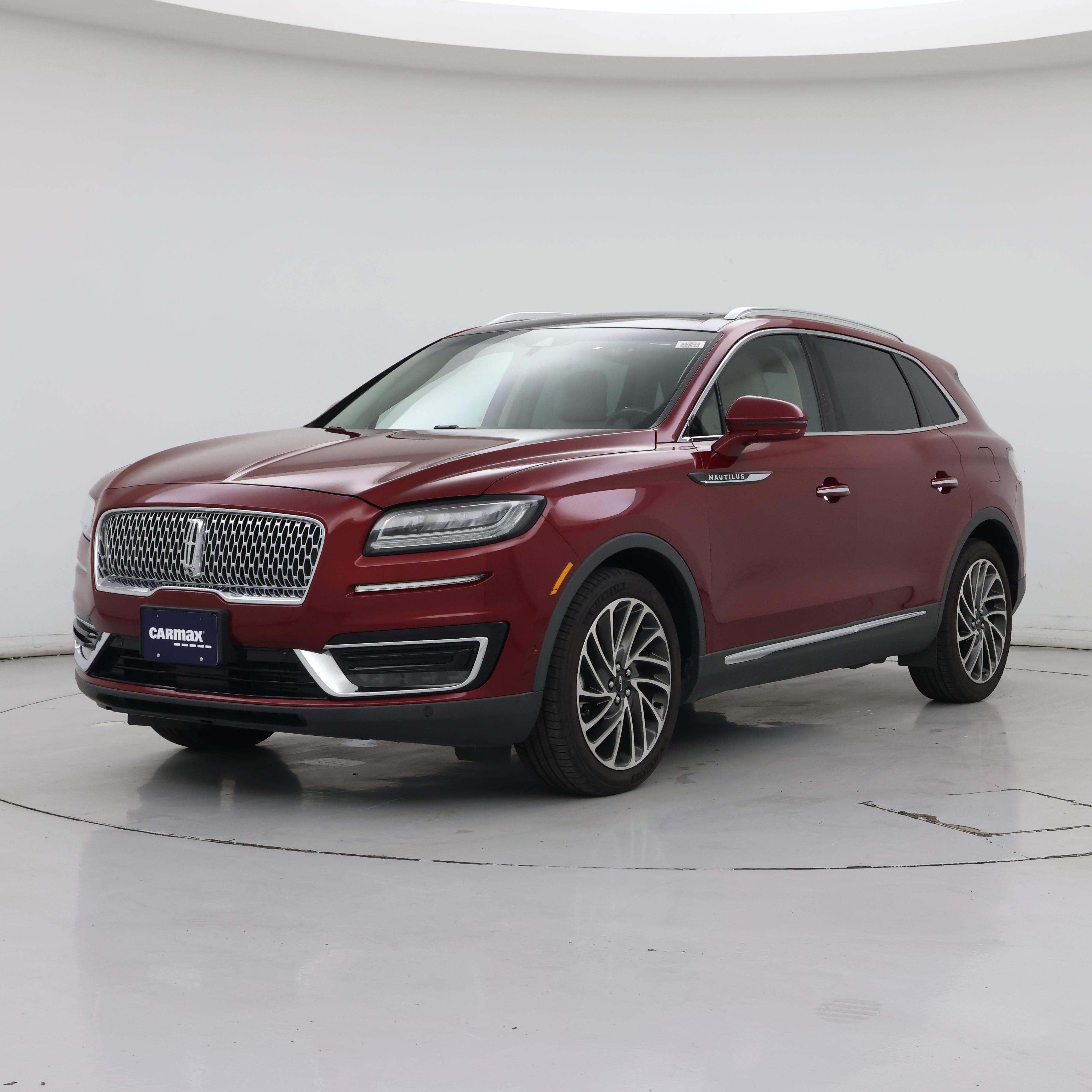 Thumbnail: 2019 Lincoln Nautilus - 4