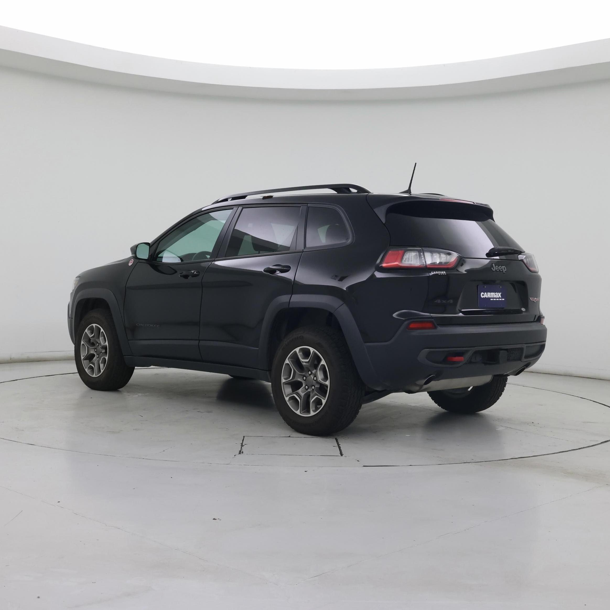 Thumbnail: 2022 Jeep Cherokee - 2