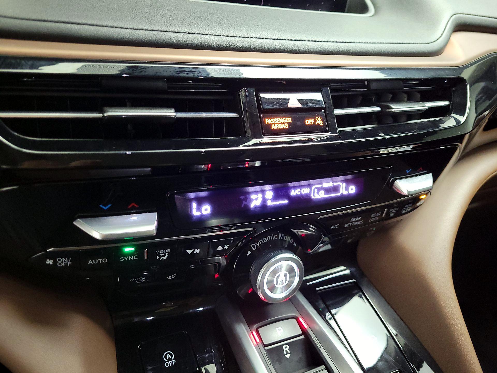 Thumbnail: 2024 Acura MDX - 17